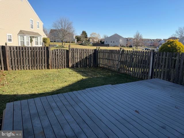 NEWTOWN GRANT - Residential Lease