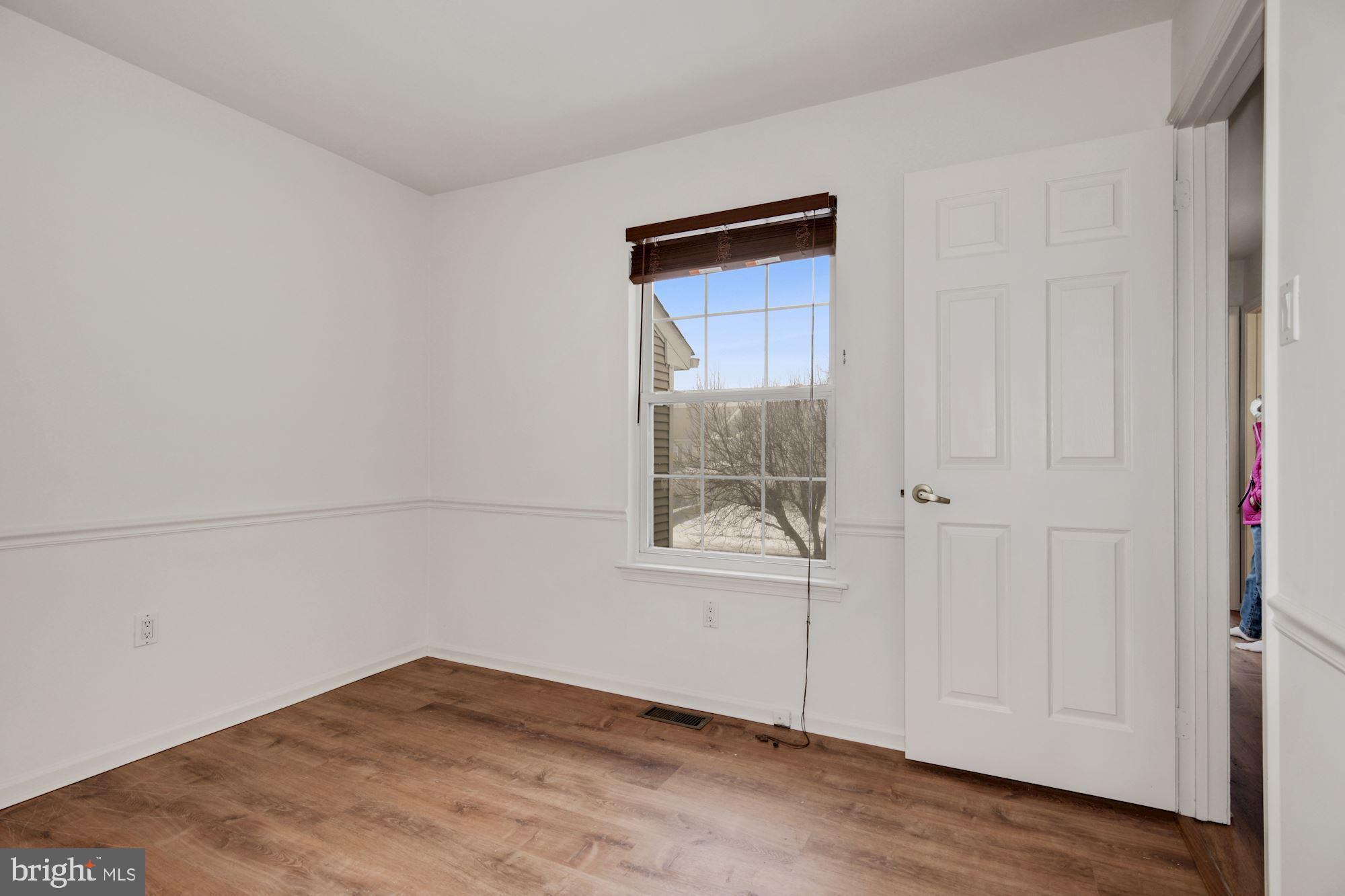 NEWTOWN GRANT - Residential Lease