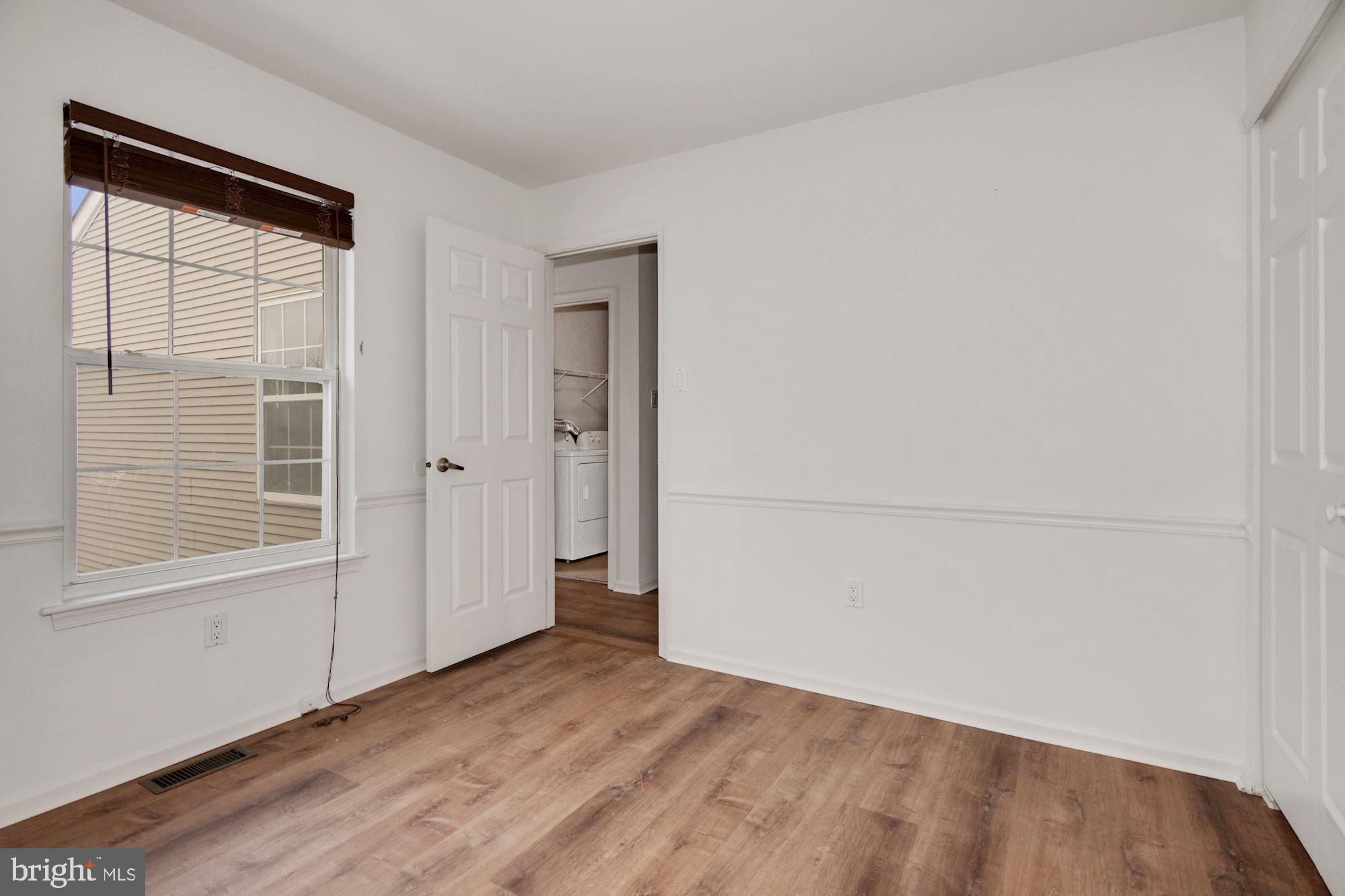 NEWTOWN GRANT - Residential Lease