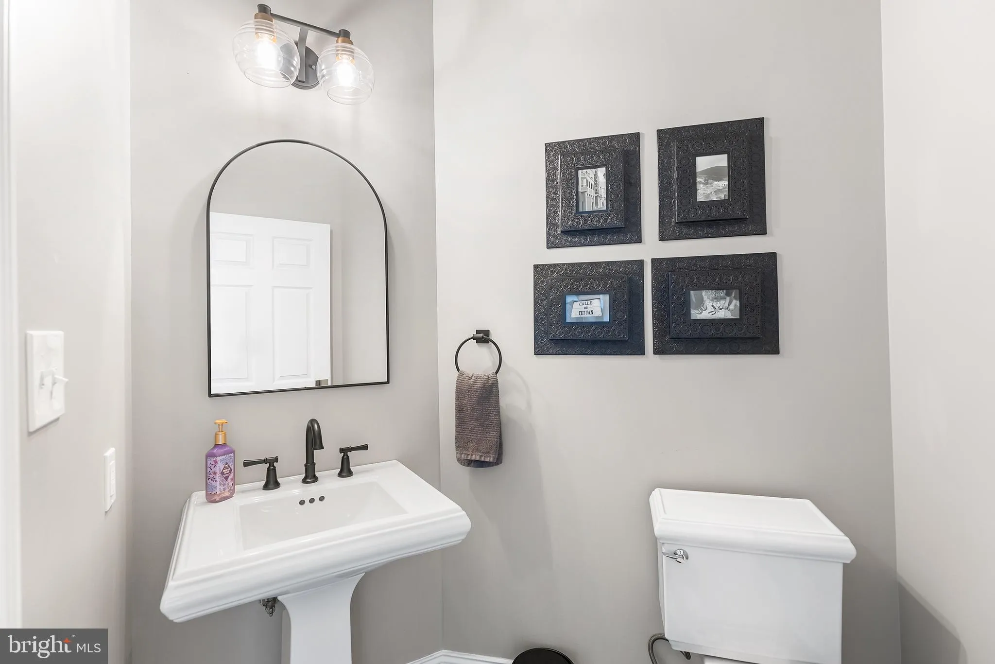 Garnet Valley, Pennsylvania 19060, United States, 5 Bedrooms Bedrooms, ,5 BathroomsBathrooms,Residential,Pending,120286