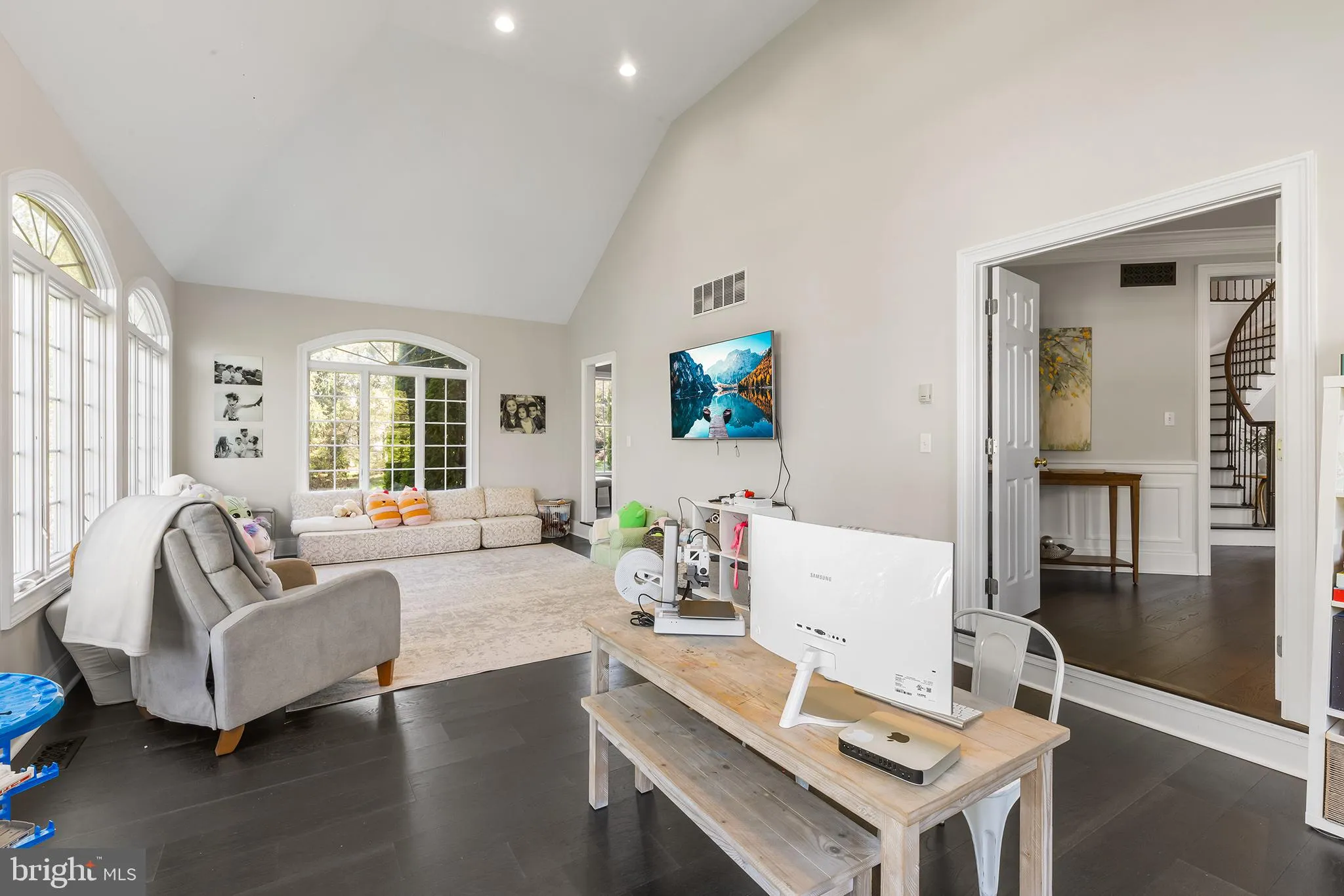 Garnet Valley, Pennsylvania 19060, United States, 5 Bedrooms Bedrooms, ,5 BathroomsBathrooms,Residential,Pending,120286