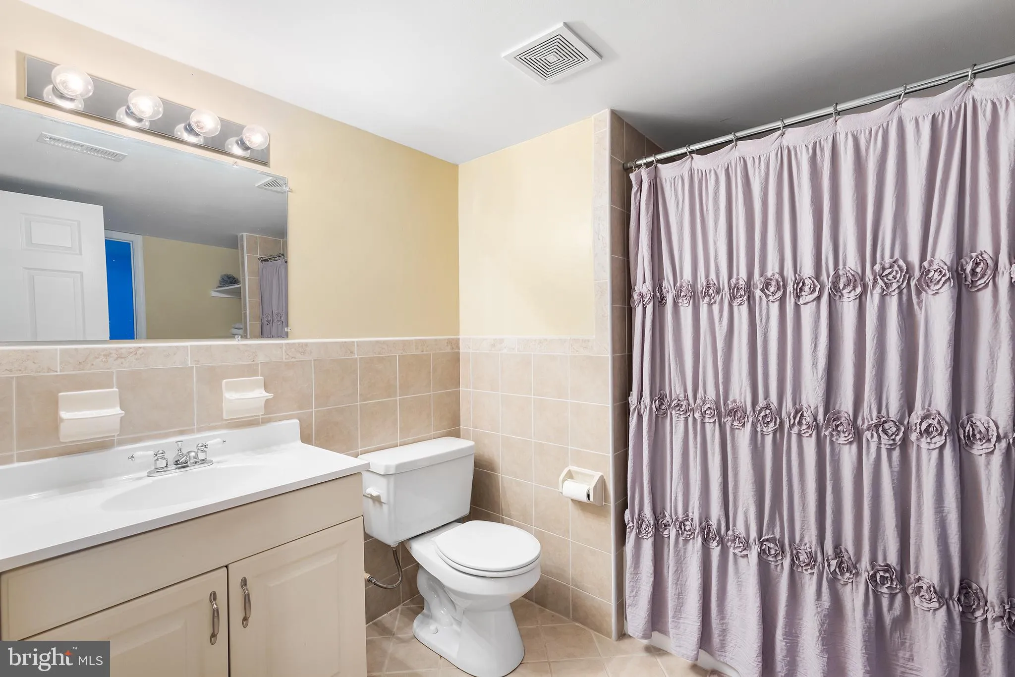 Garnet Valley, Pennsylvania 19060, United States, 5 Bedrooms Bedrooms, ,5 BathroomsBathrooms,Residential,Pending,120286