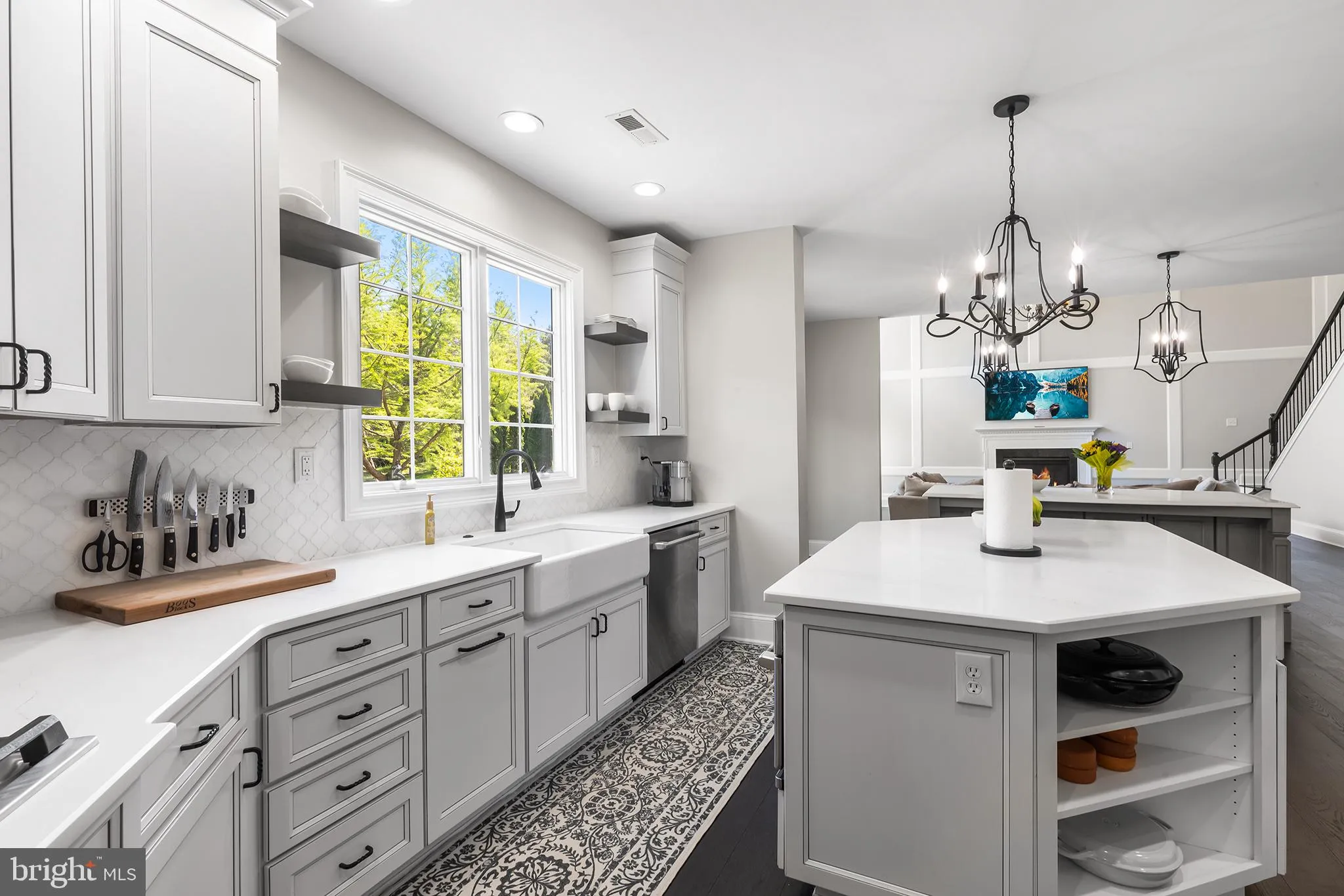 Garnet Valley, Pennsylvania 19060, United States, 5 Bedrooms Bedrooms, ,5 BathroomsBathrooms,Residential,Pending,120286