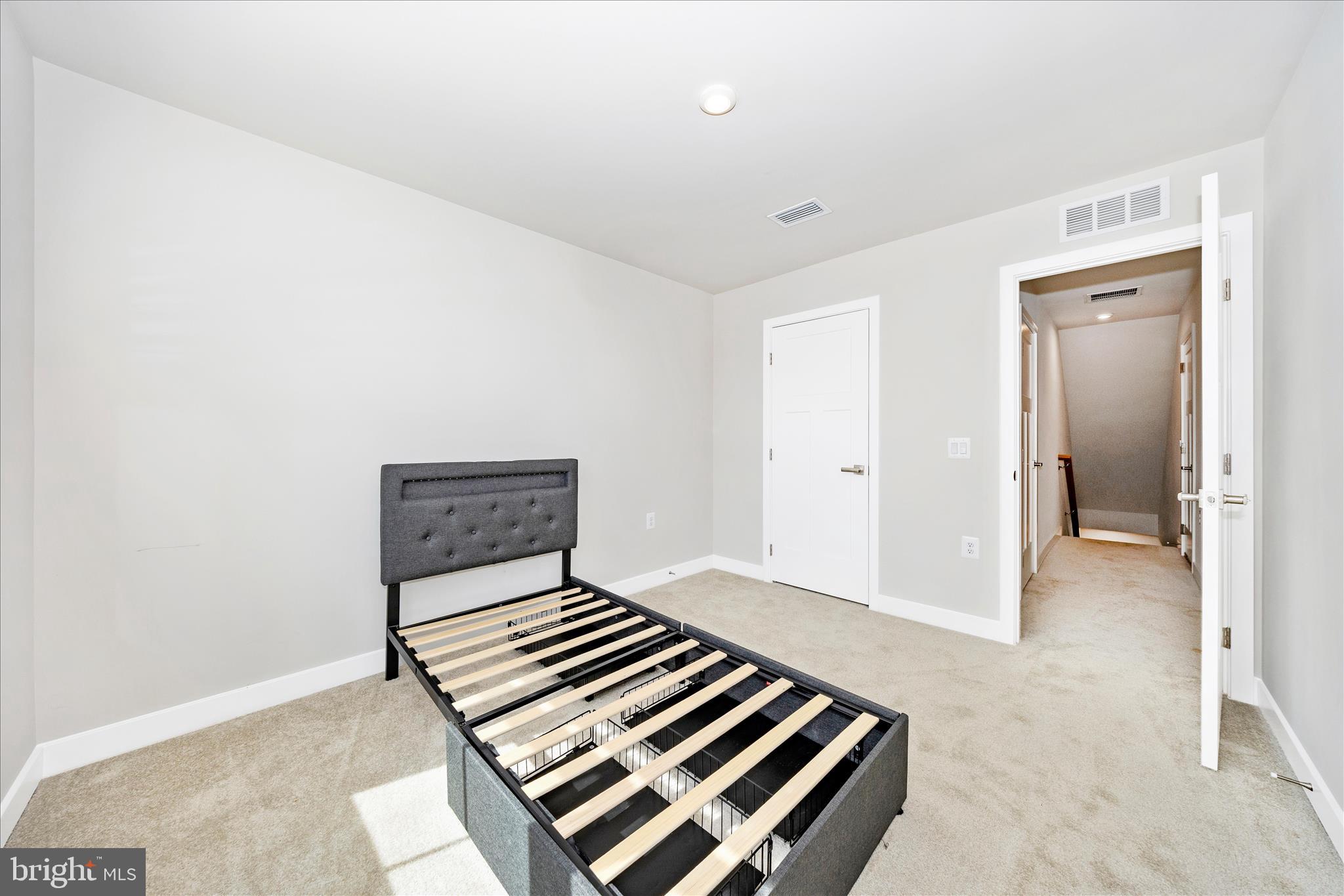 ARCADIA NORTH - Residential