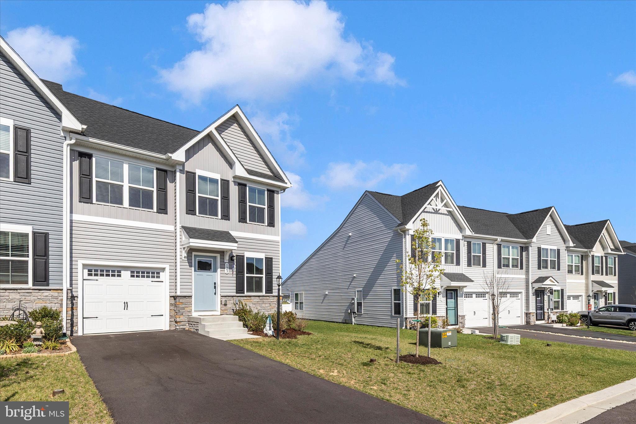 ARCADIA NORTH - Residential