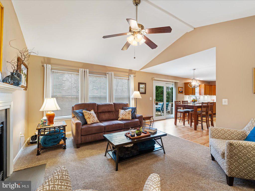 MAYFAIR - Residential