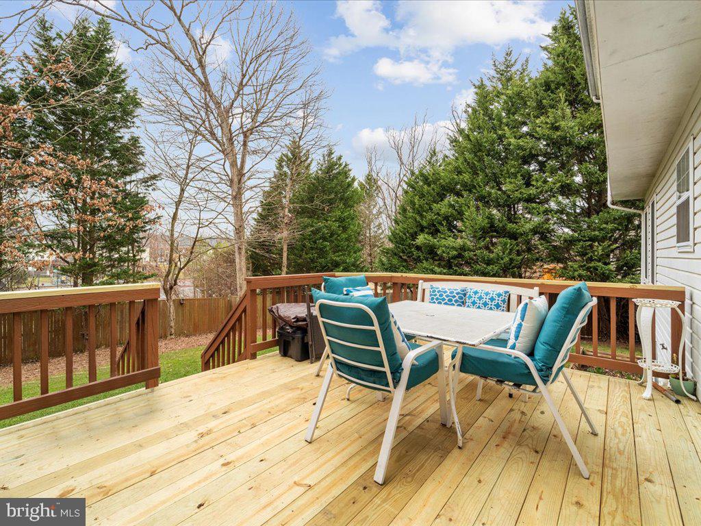 MAYFAIR - Residential