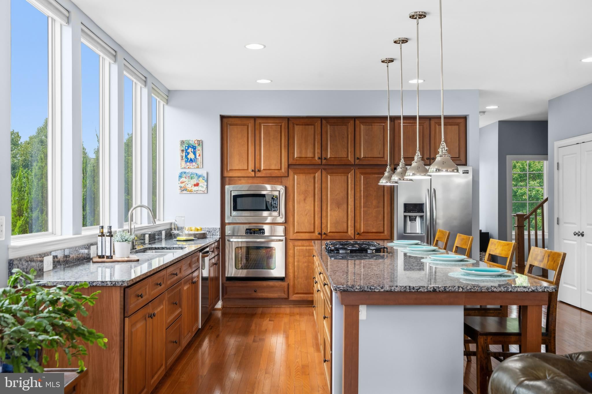 Property Search 22792 SAGAMORE SQUARE