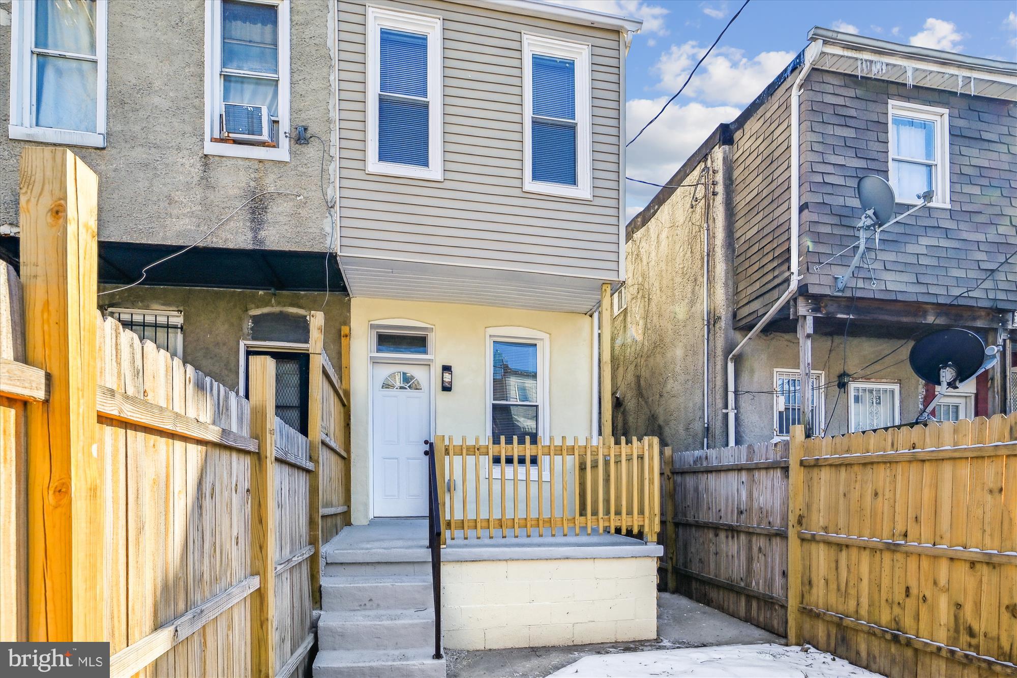 MONDAWMIN - Residential Lease