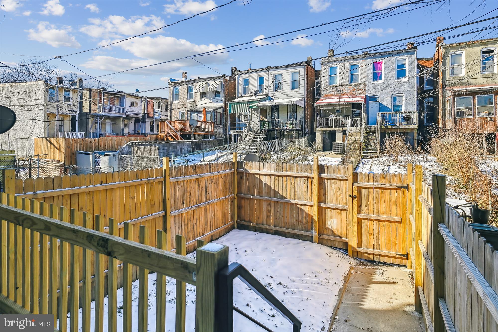 MONDAWMIN - Residential Lease