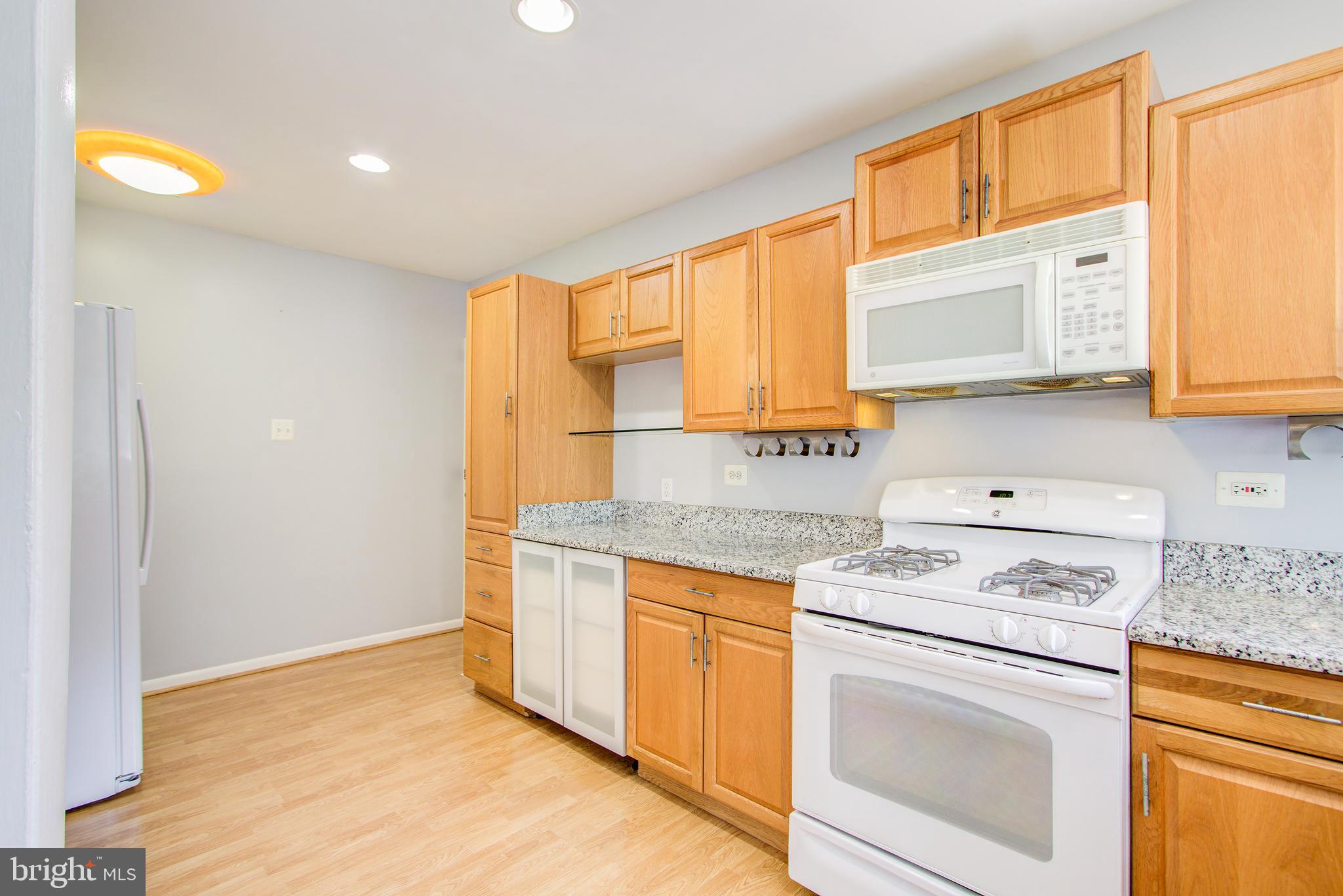 PARKSIDE CONDOMINIUMS - Residential Lease