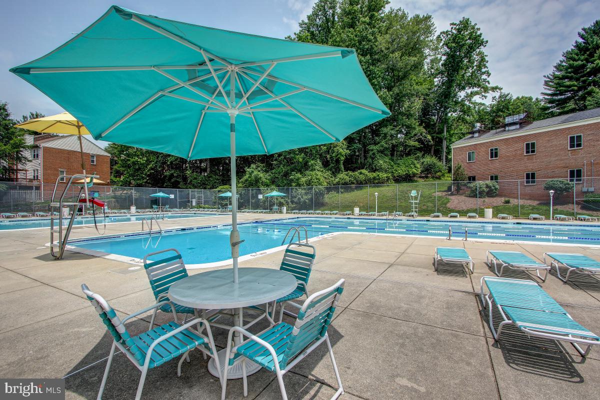 PARKSIDE CONDOMINIUMS - Residential Lease