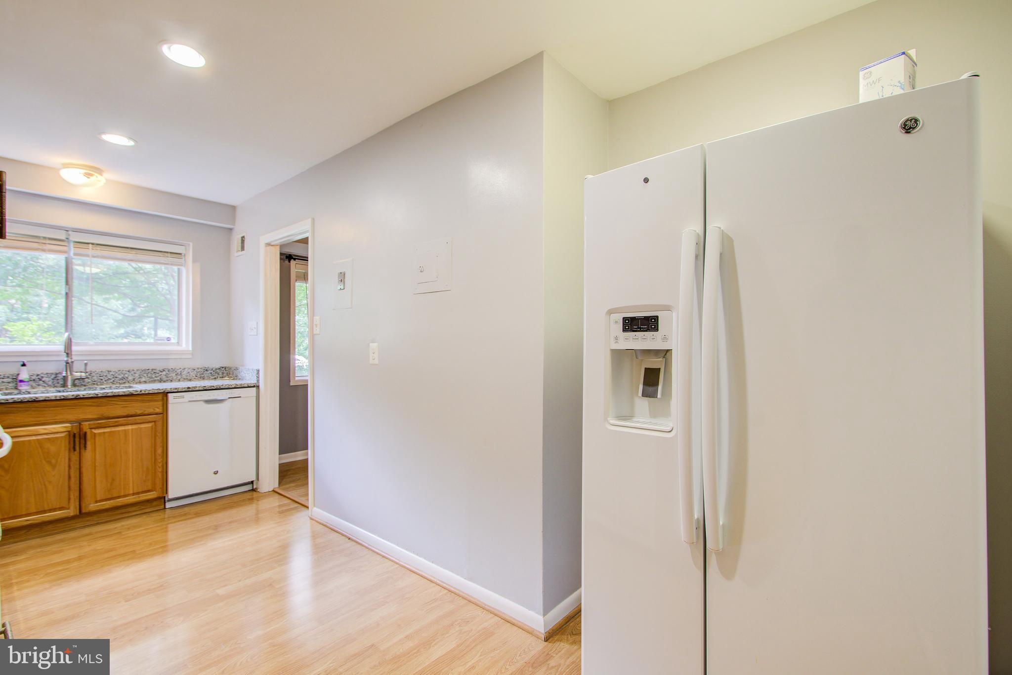 PARKSIDE CONDOMINIUMS - Residential Lease