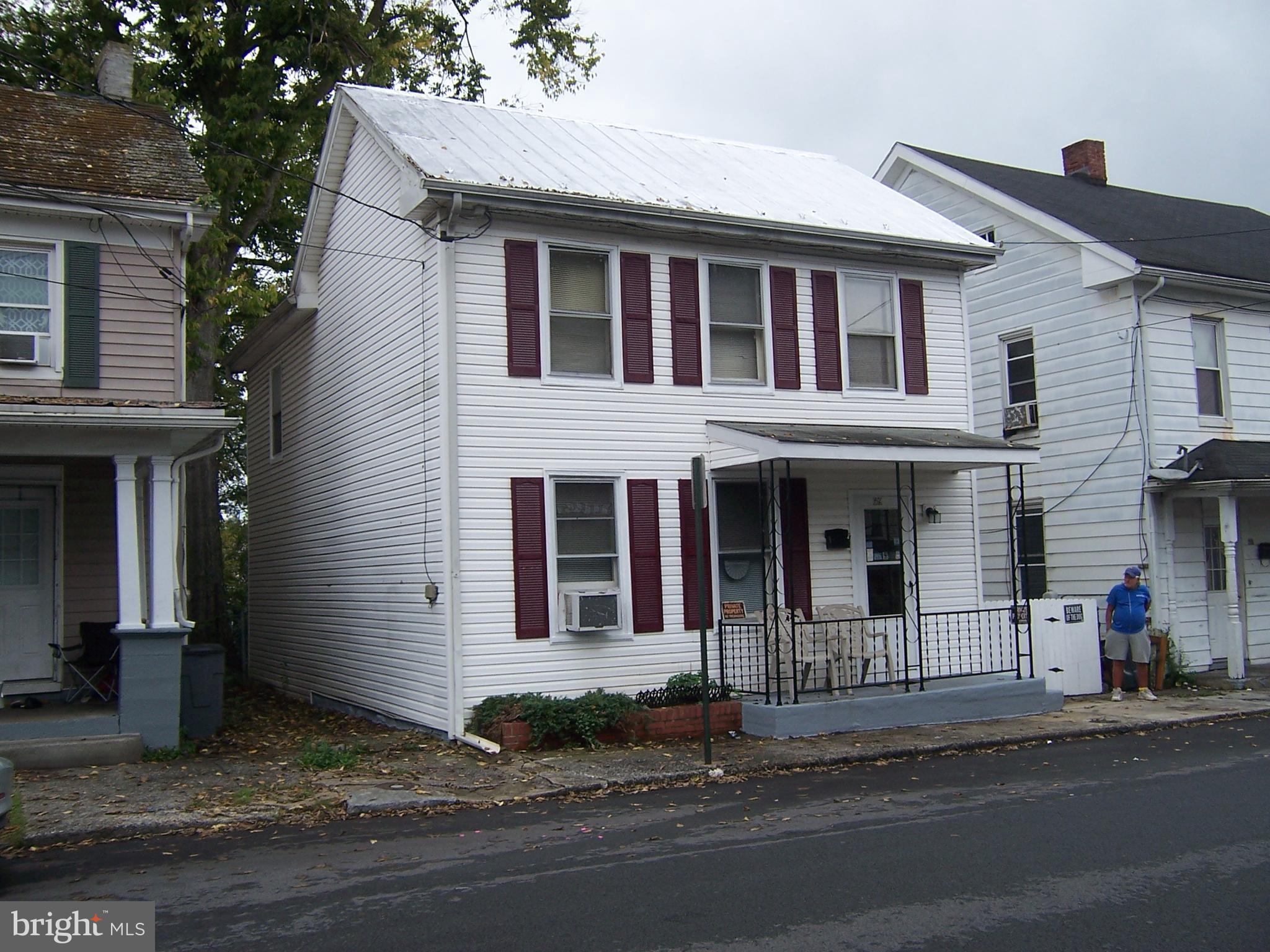 MARTINSBURG CITY - Residential