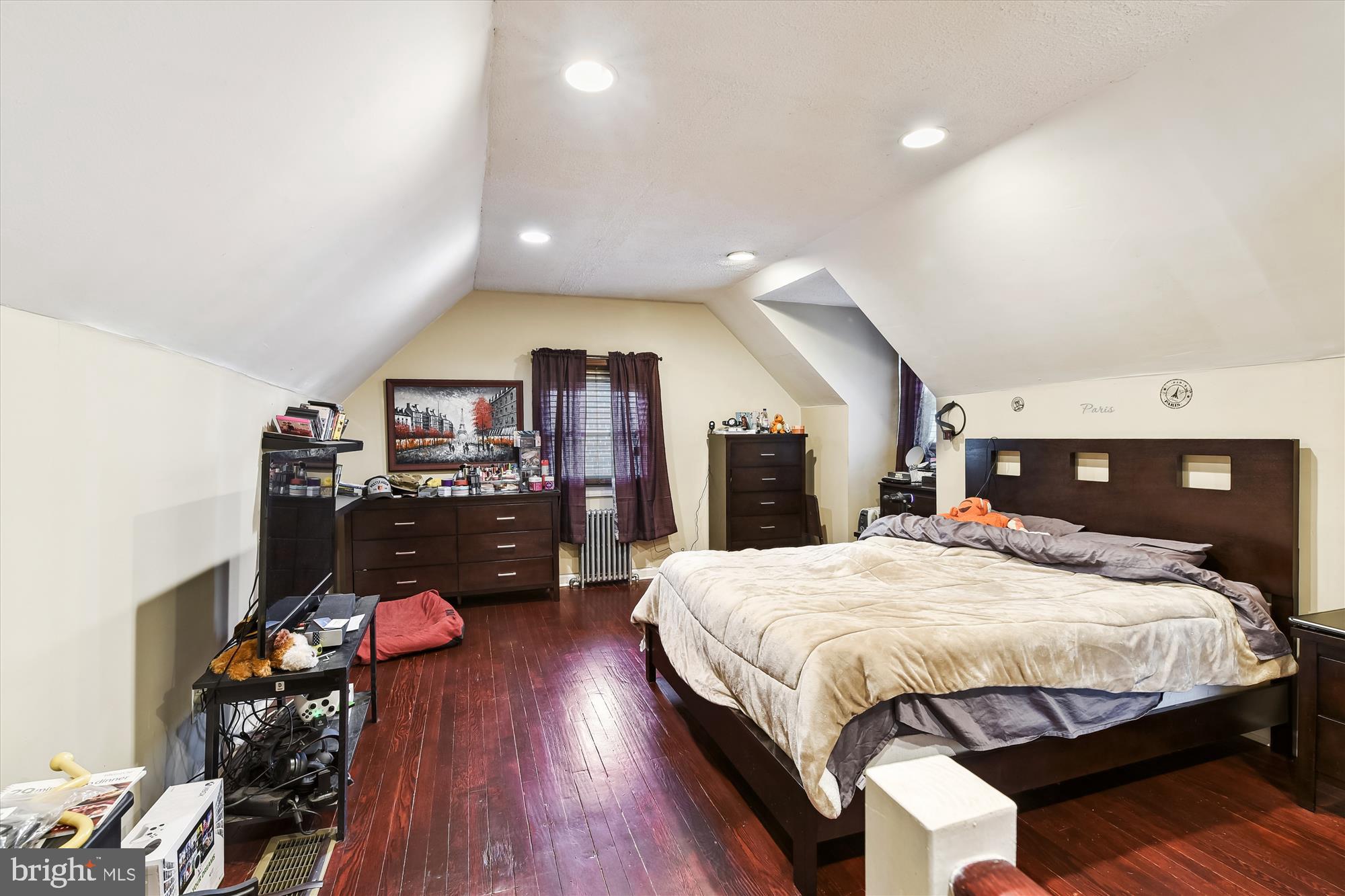 GLEN GARDENS - Residential