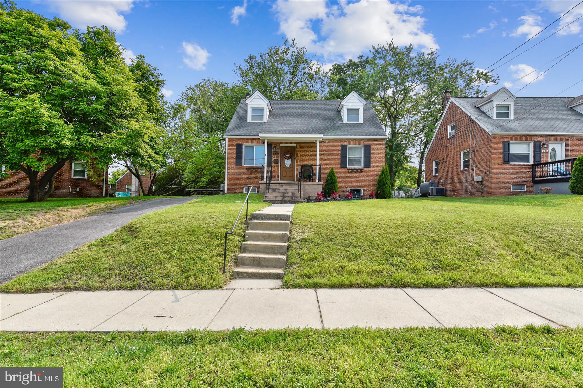 GLEN GARDENS - Residential