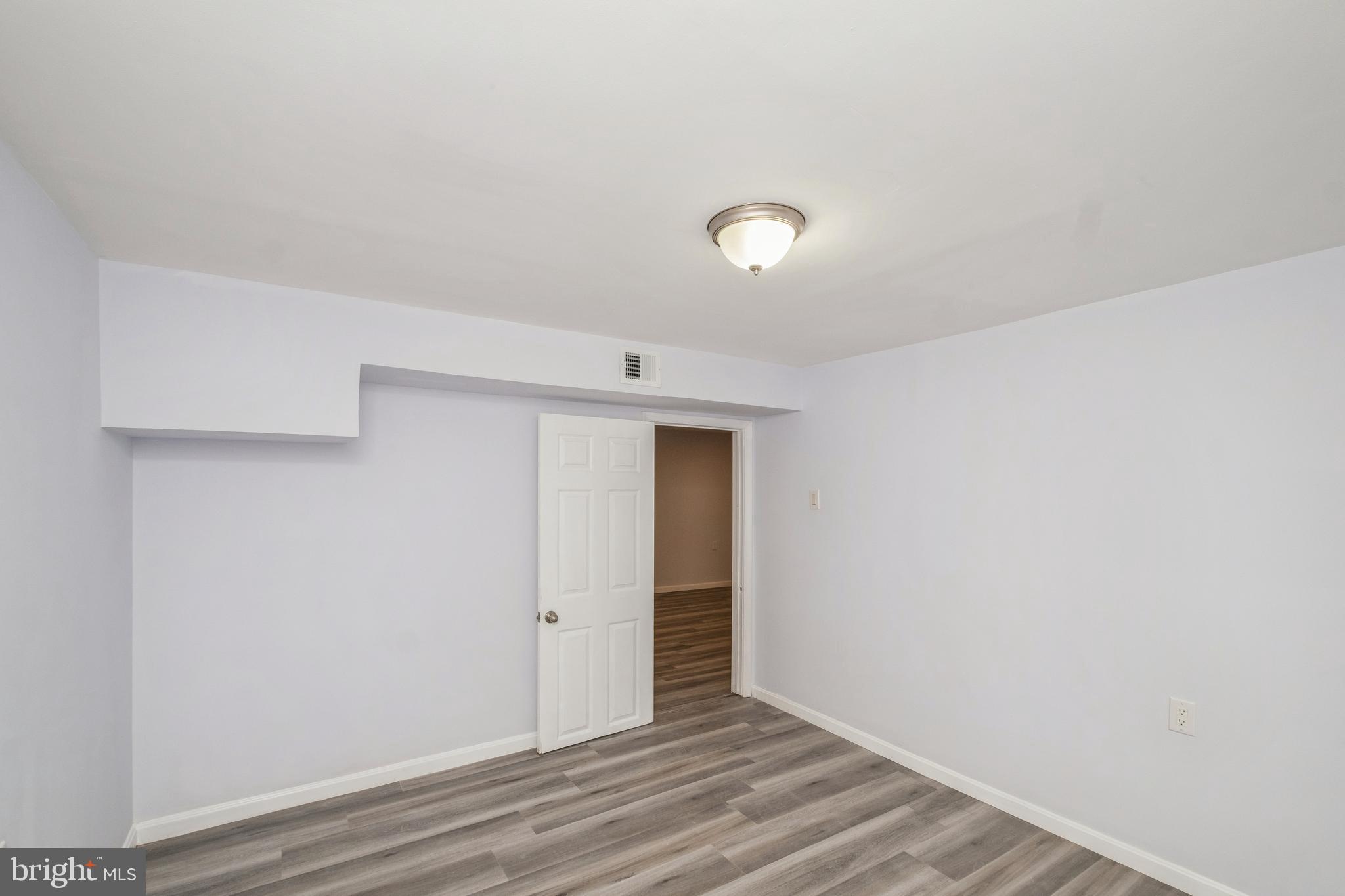 SOUTHLAWN - Residential