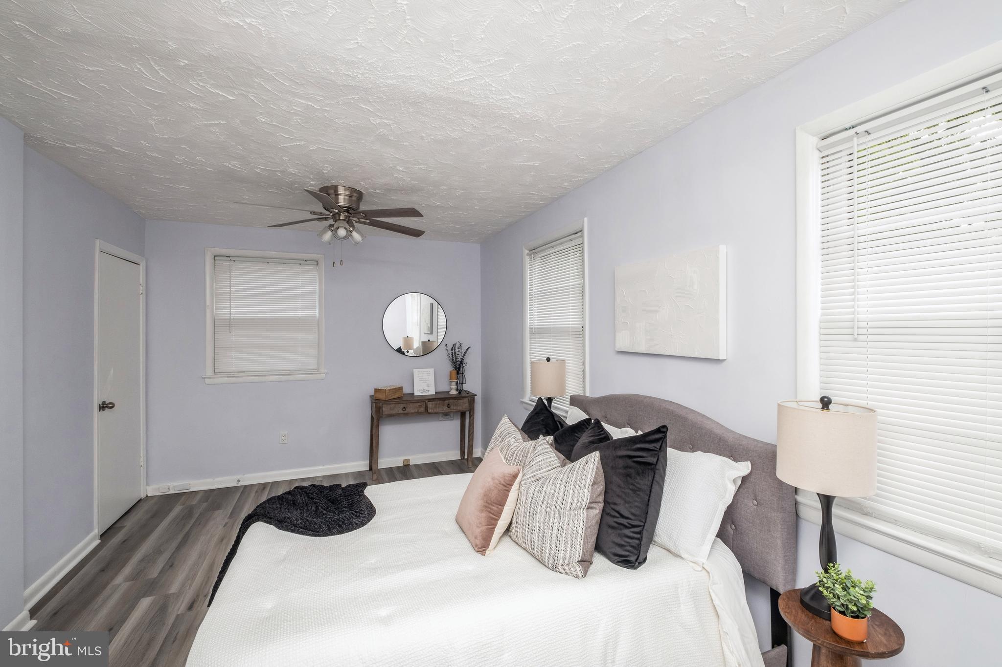 SOUTHLAWN - Residential