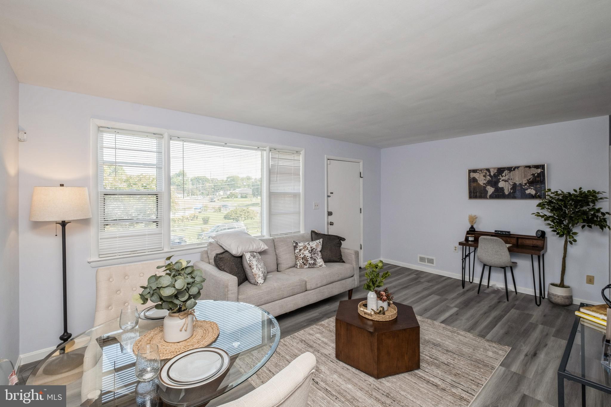 SOUTHLAWN - Residential