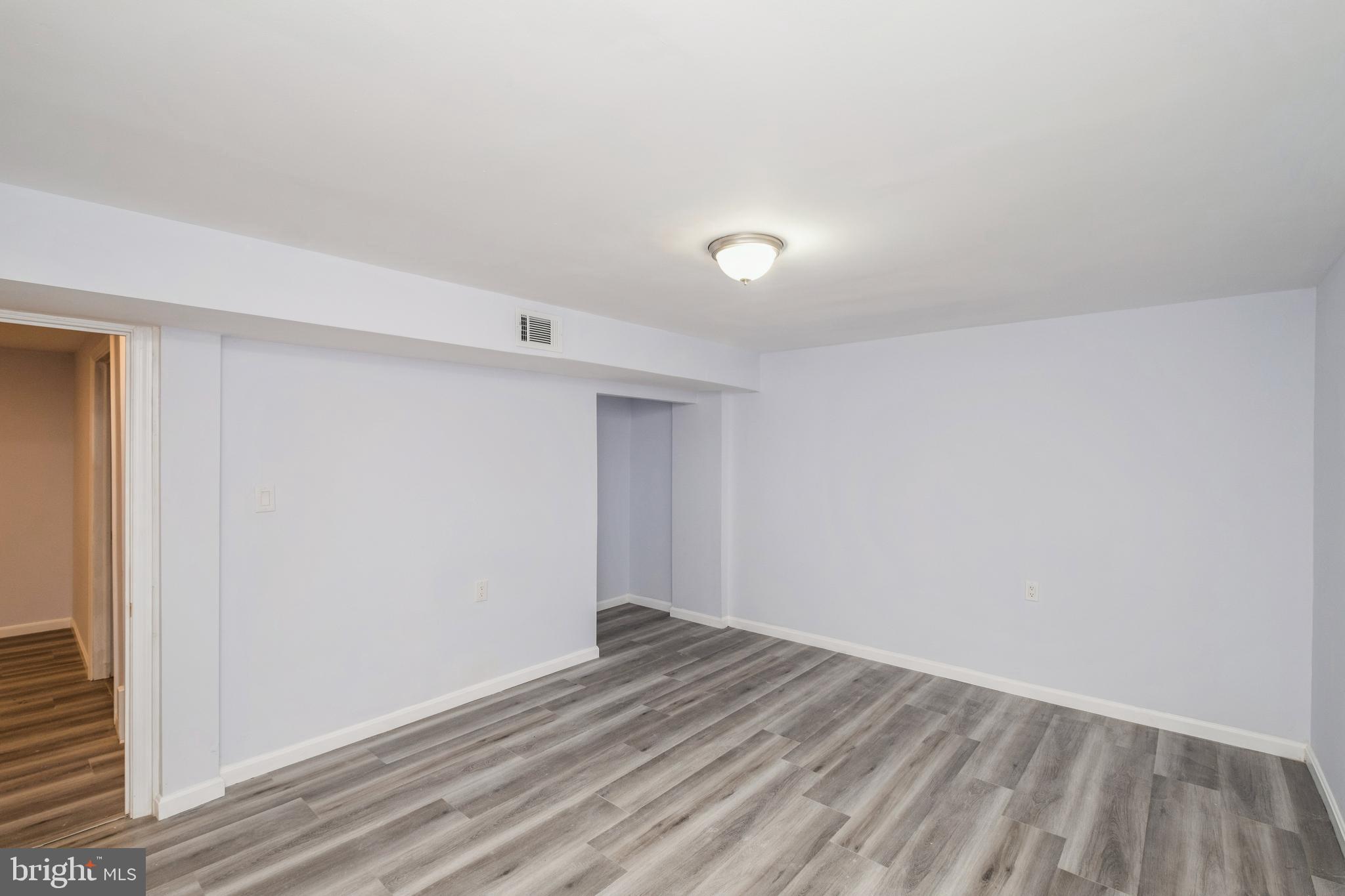 SOUTHLAWN - Residential