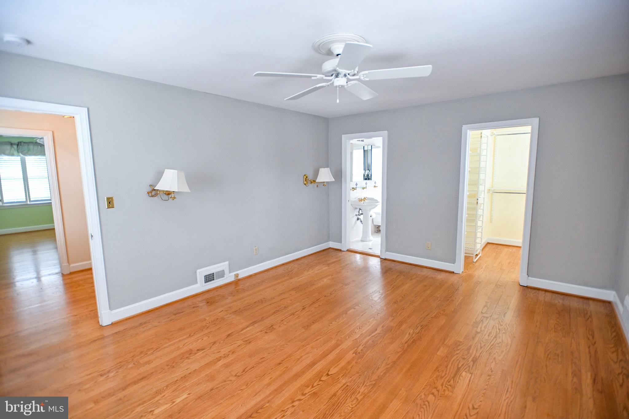 CHEVY CHASE - Residential