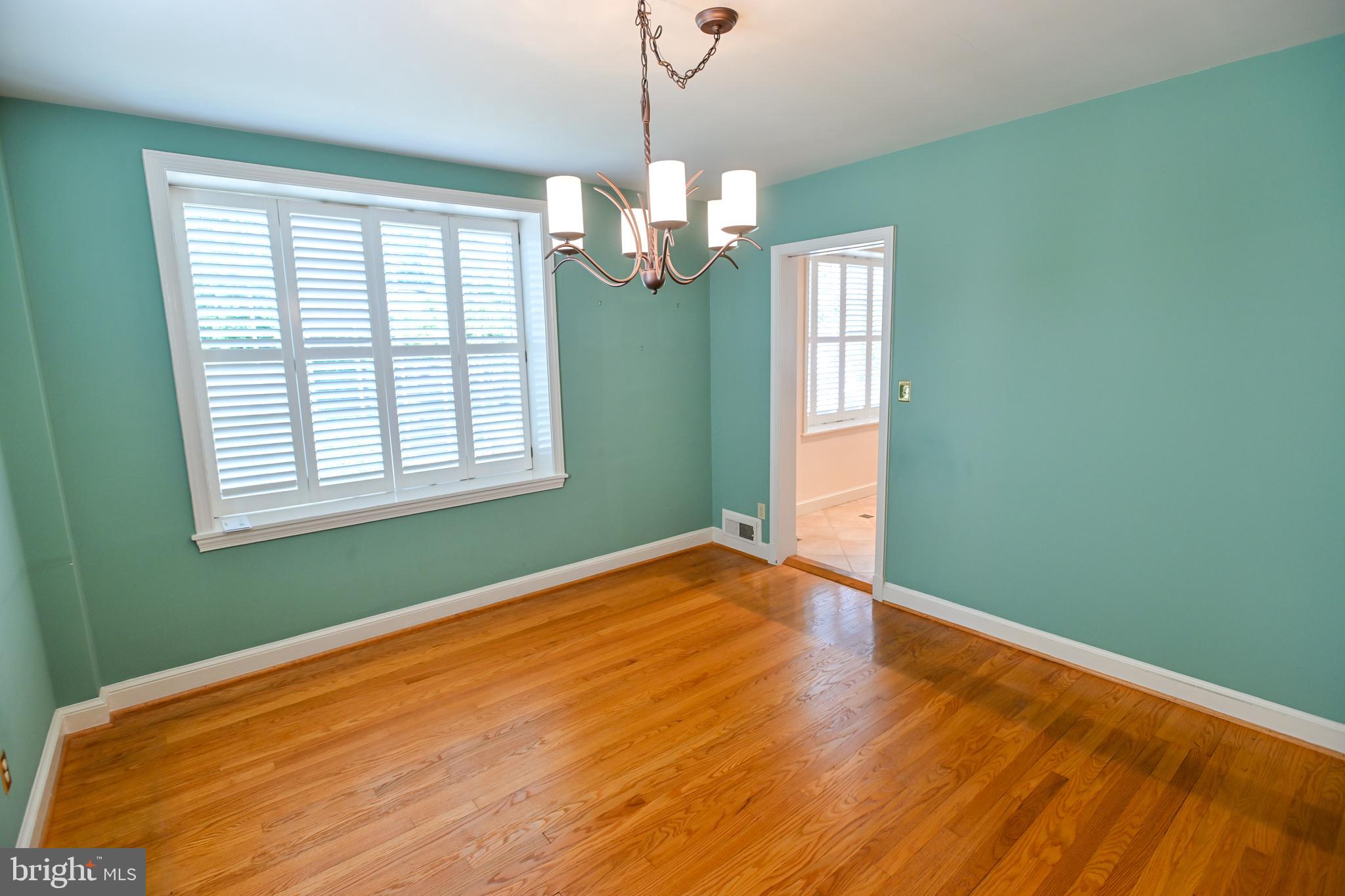 CHEVY CHASE - Residential