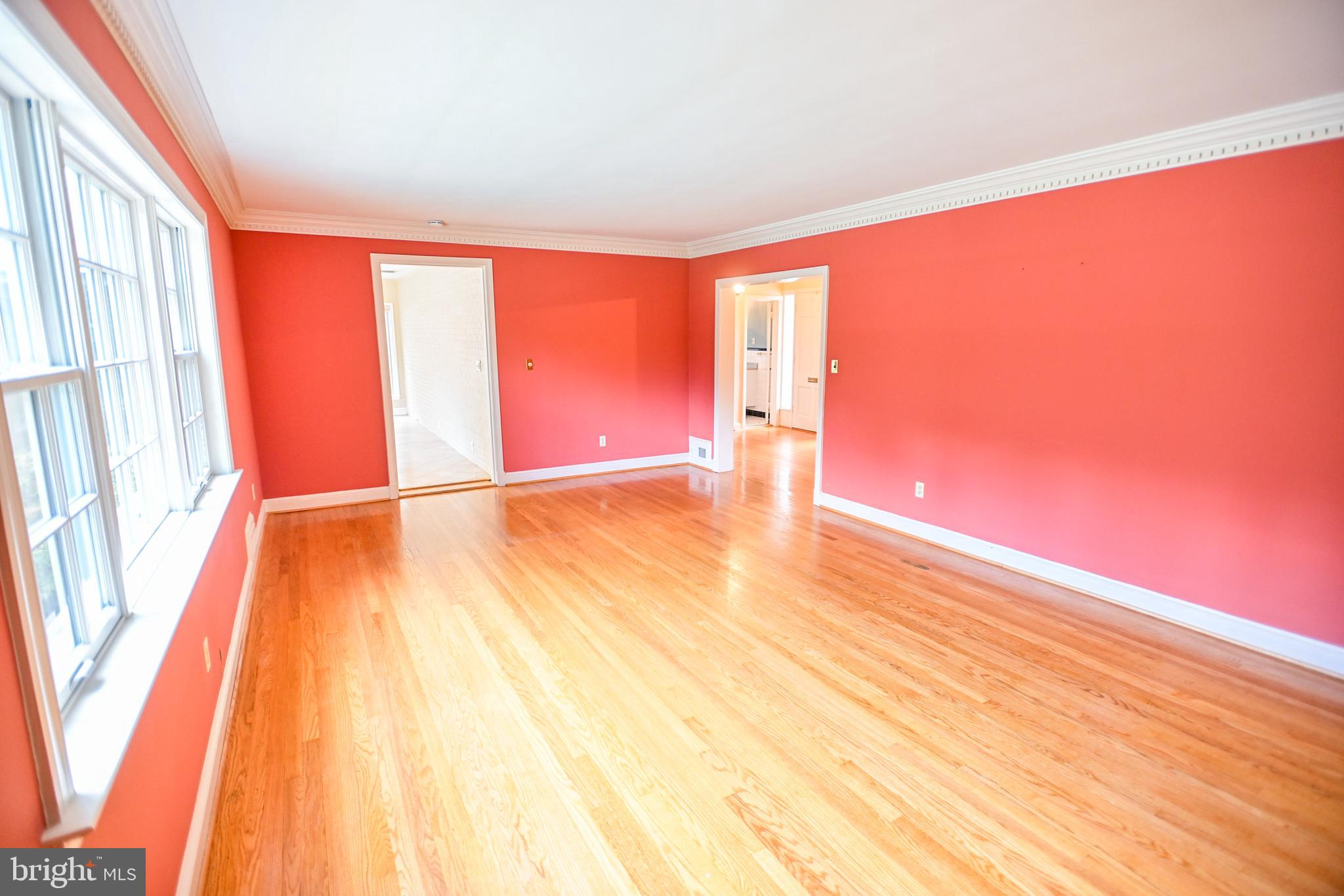 CHEVY CHASE - Residential