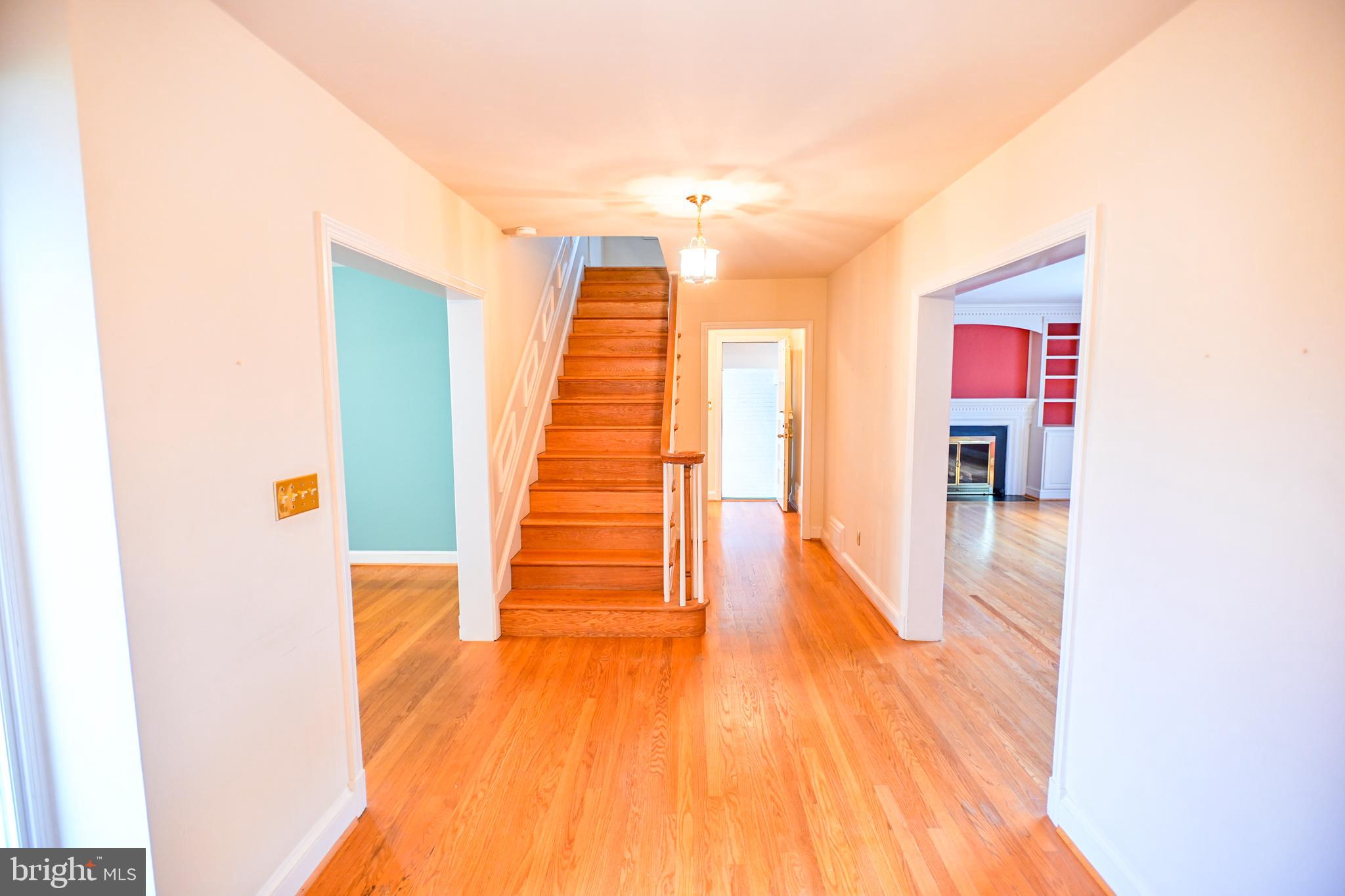 CHEVY CHASE - Residential