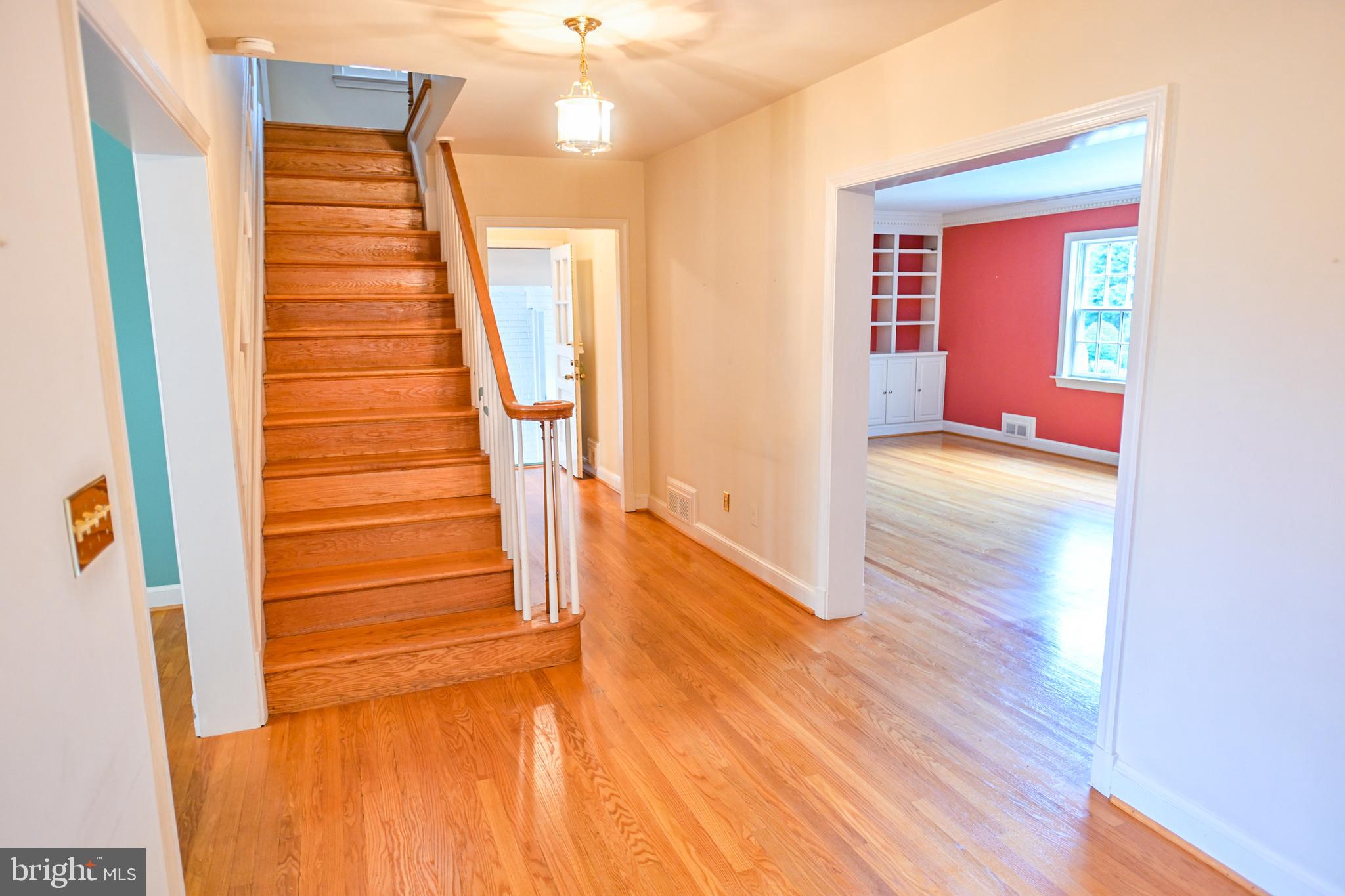 CHEVY CHASE - Residential