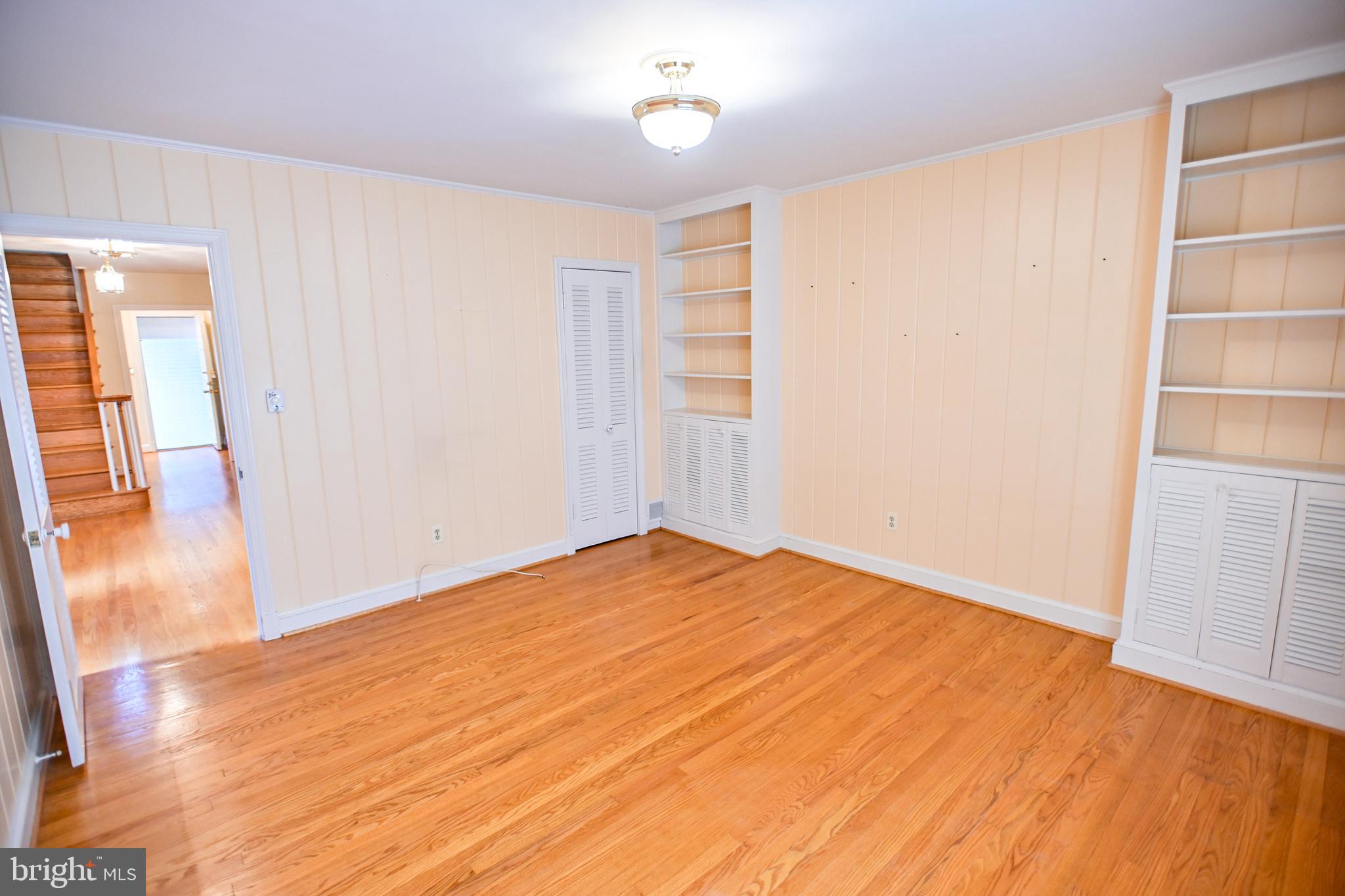 CHEVY CHASE - Residential