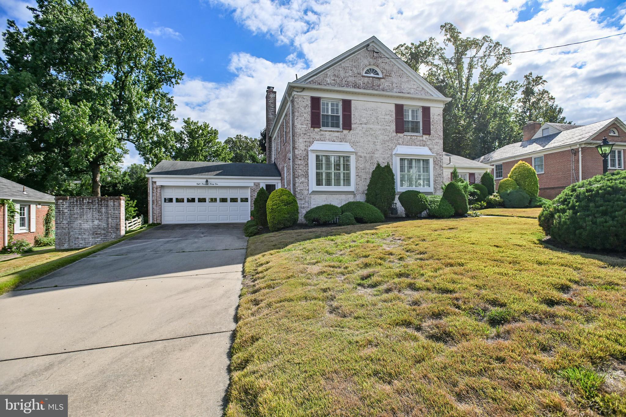 CHEVY CHASE - Residential