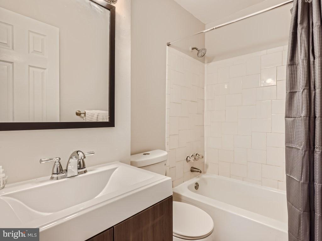 WATER GATE - Residential