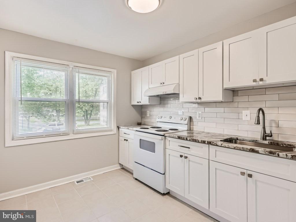 WATER GATE - Residential