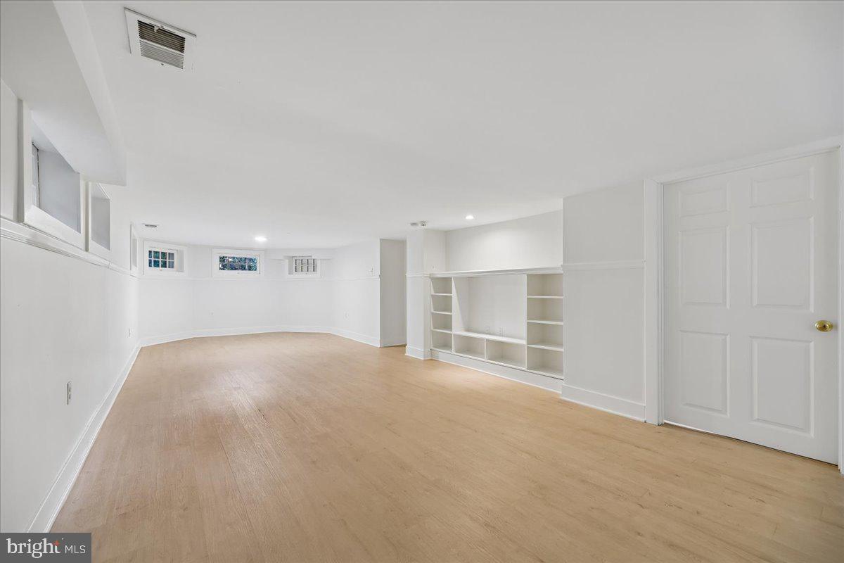 MARTINS ADDITION - Residential