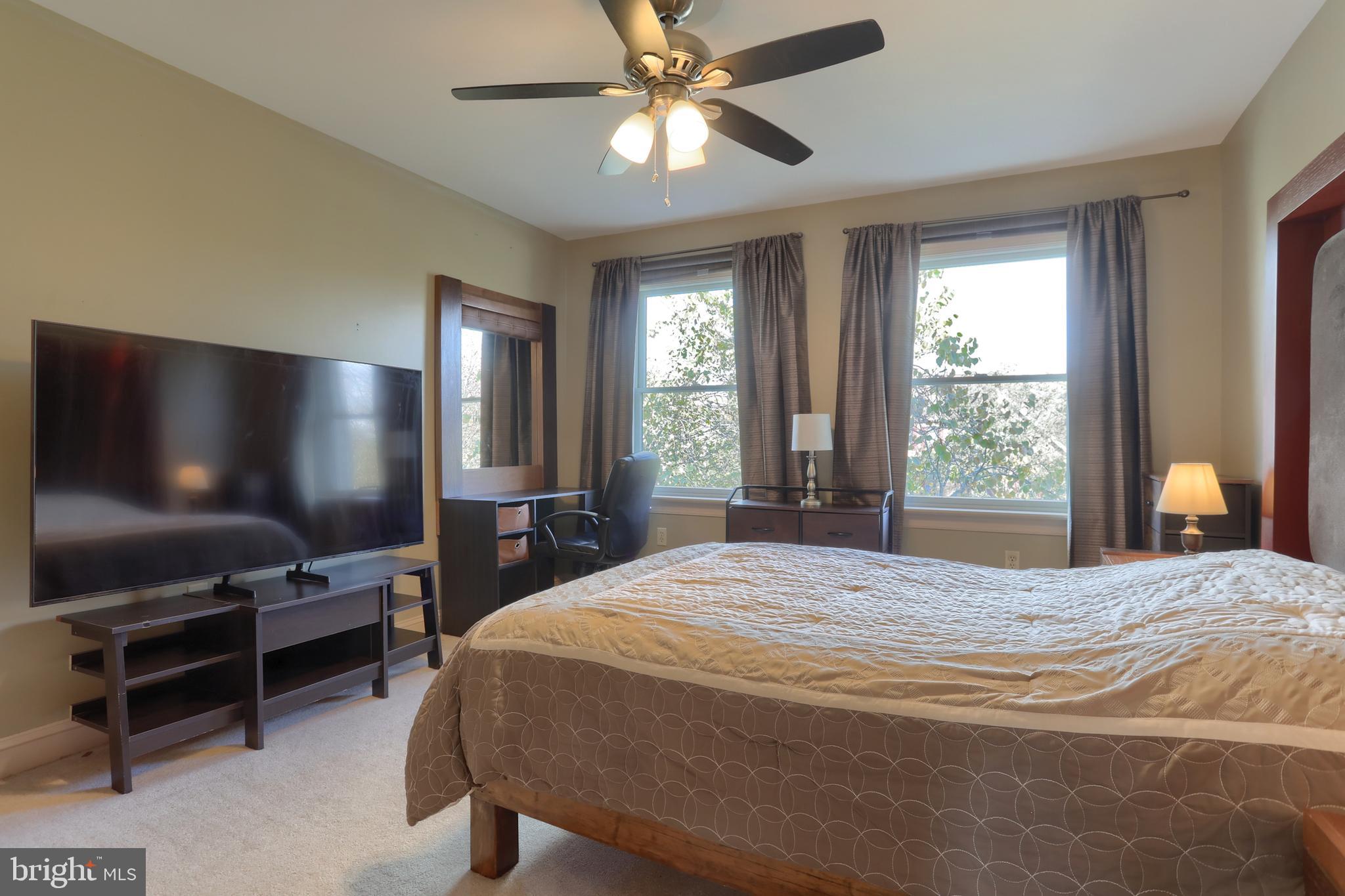 WINDMERE - Residential