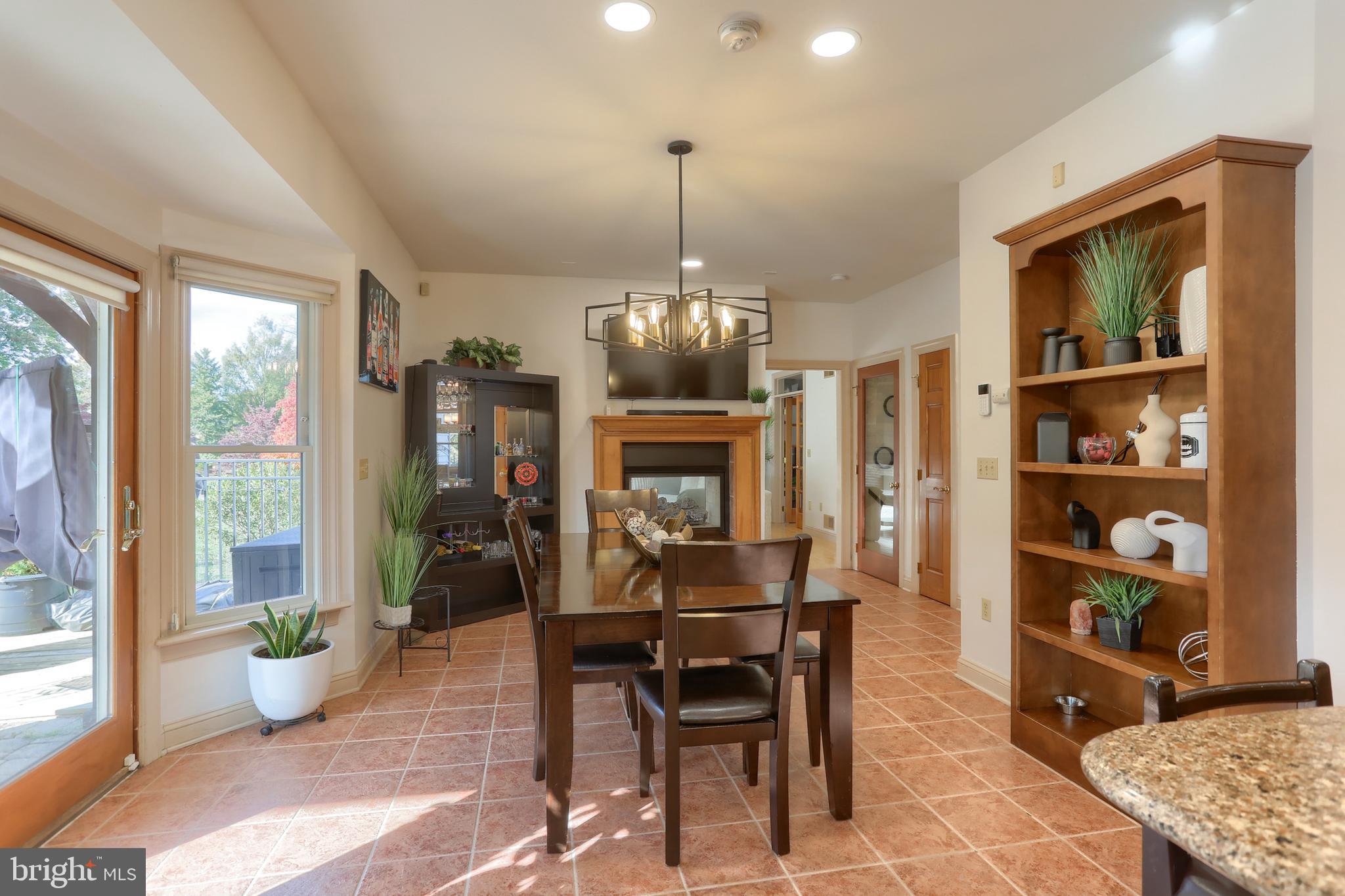 WINDMERE - Residential