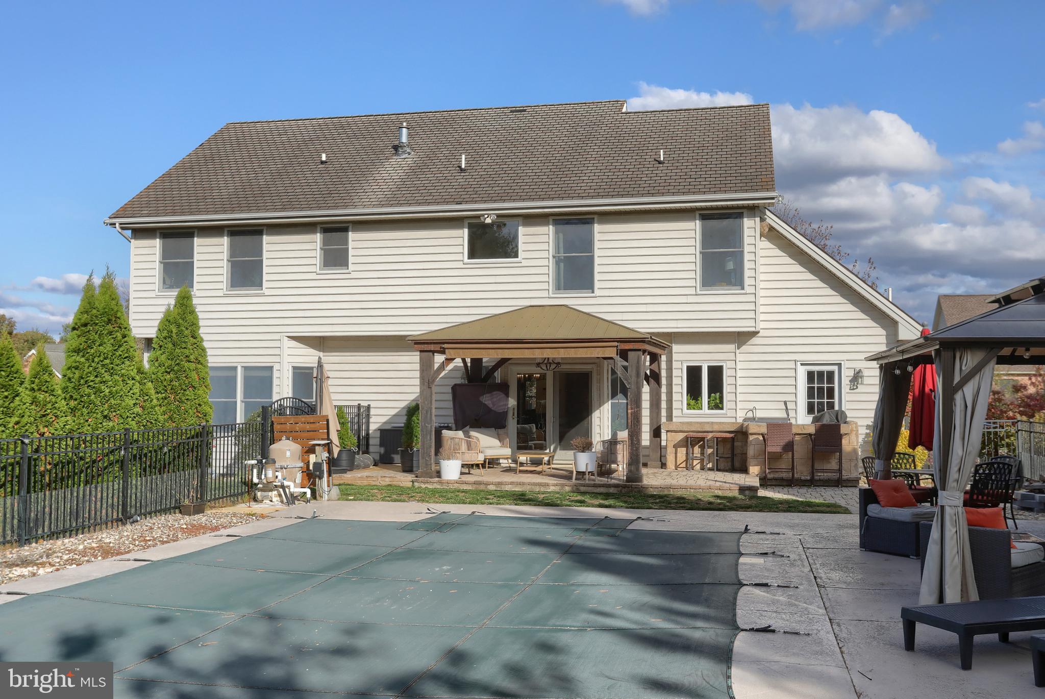 WINDMERE - Residential