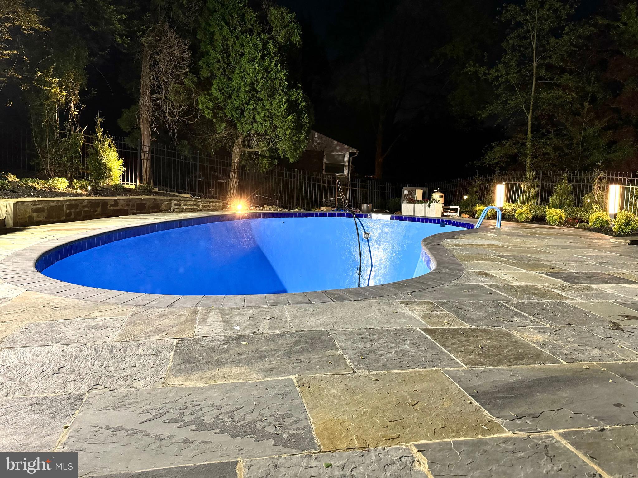 CYNWYD - Residential