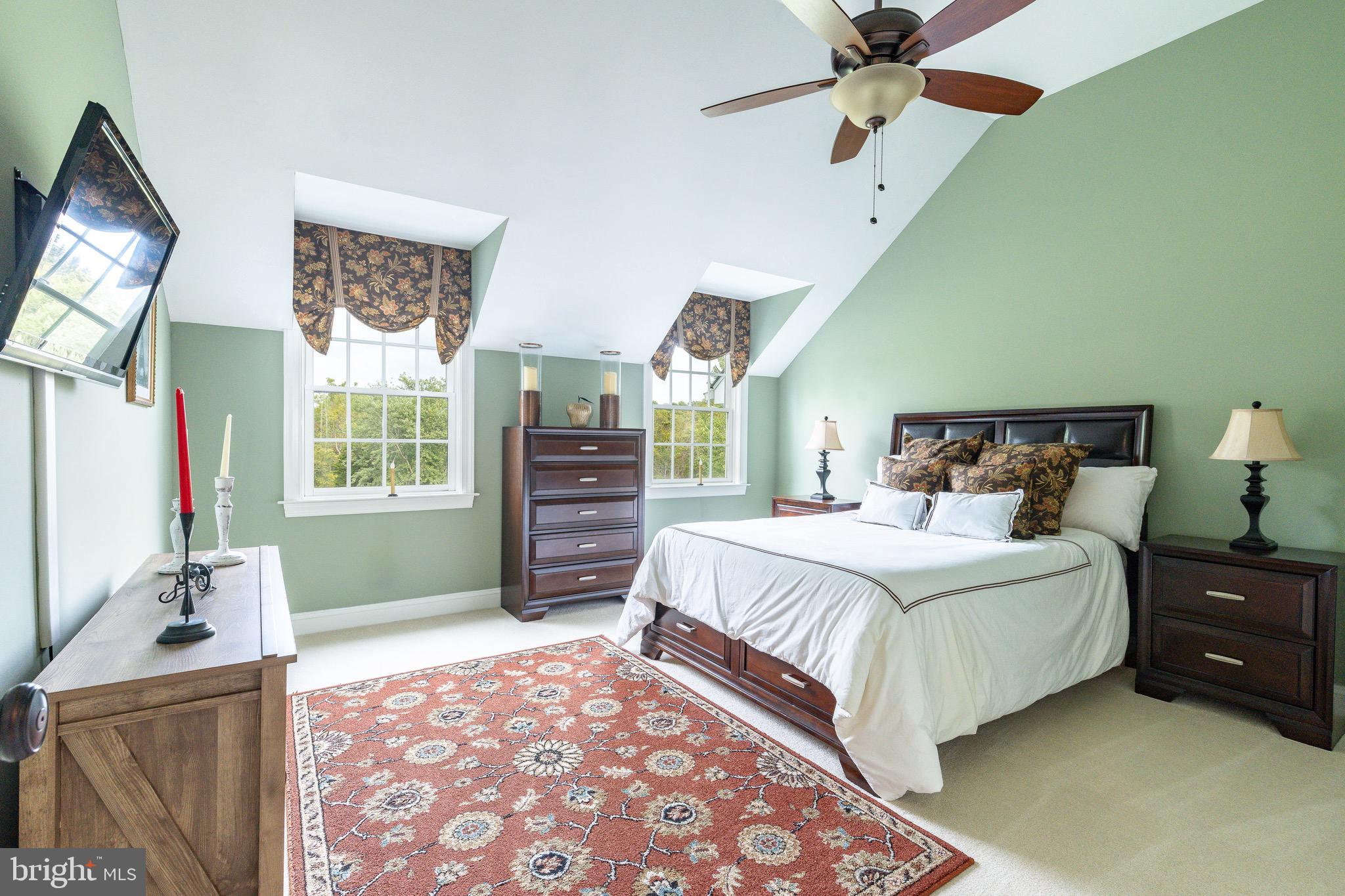 PINEVILLE - Residential