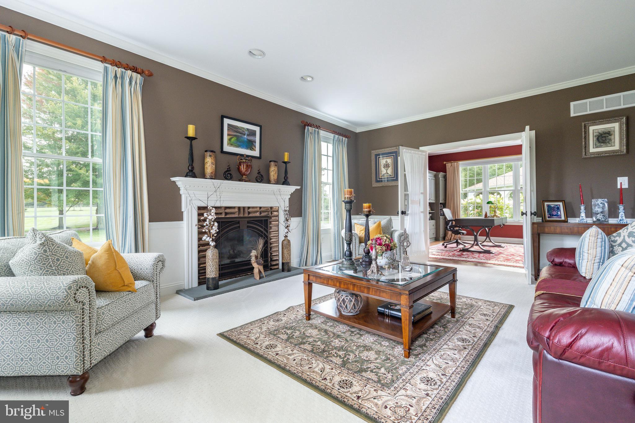 PINEVILLE - Residential