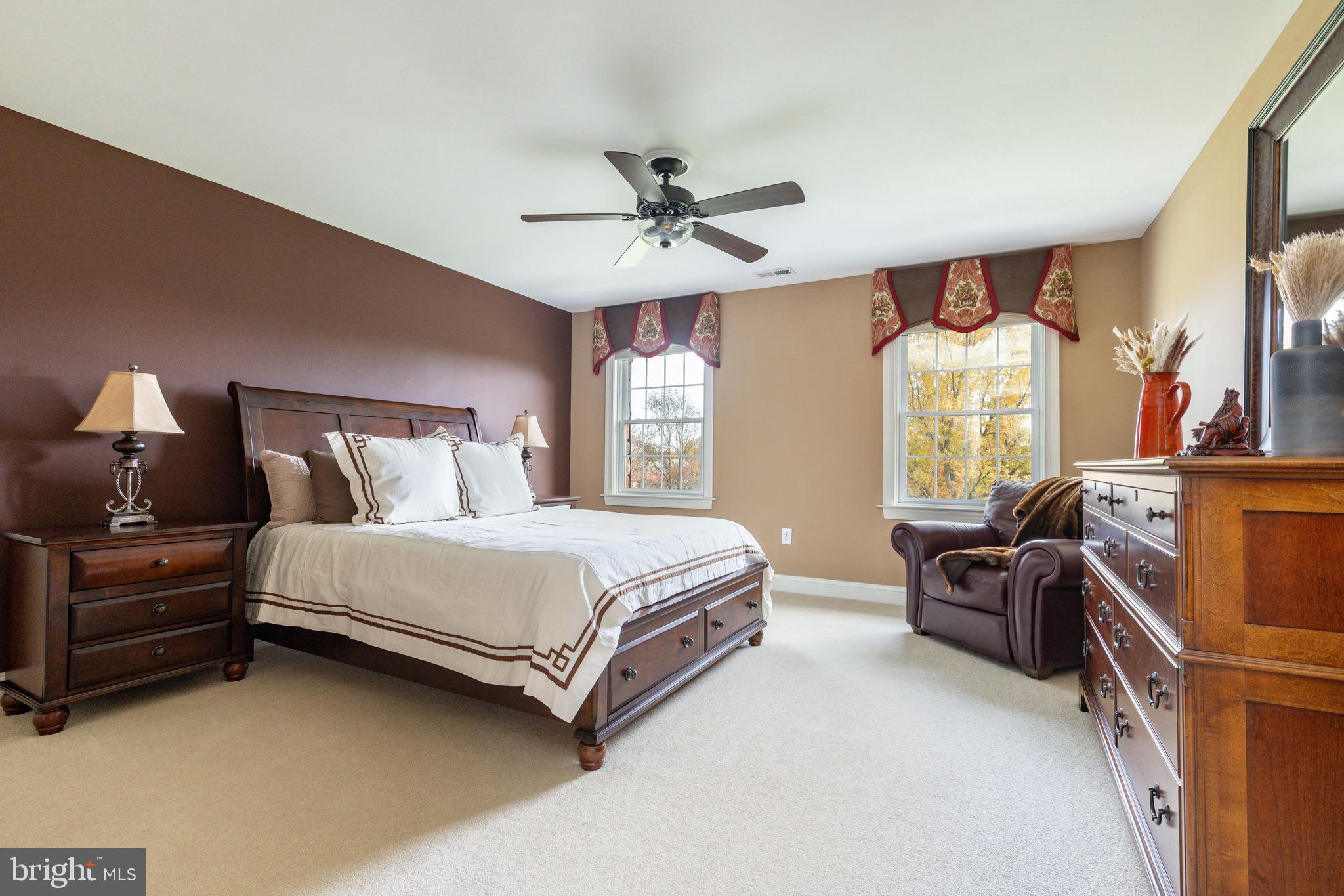 PINEVILLE - Residential