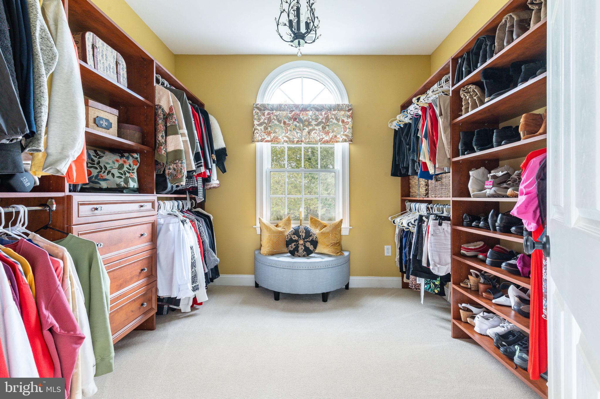 PINEVILLE - Residential