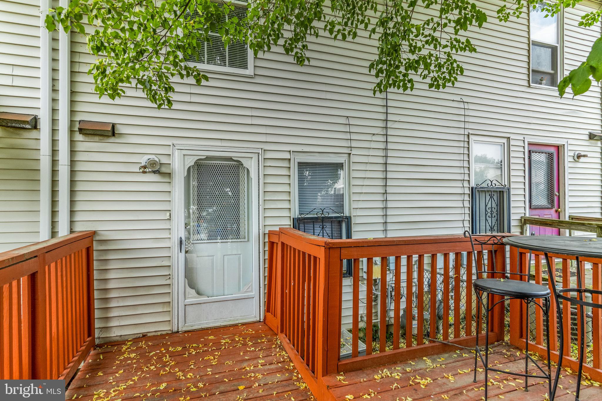 FRANKLIN SQUARE HISTORIC DISTRICT - Residential