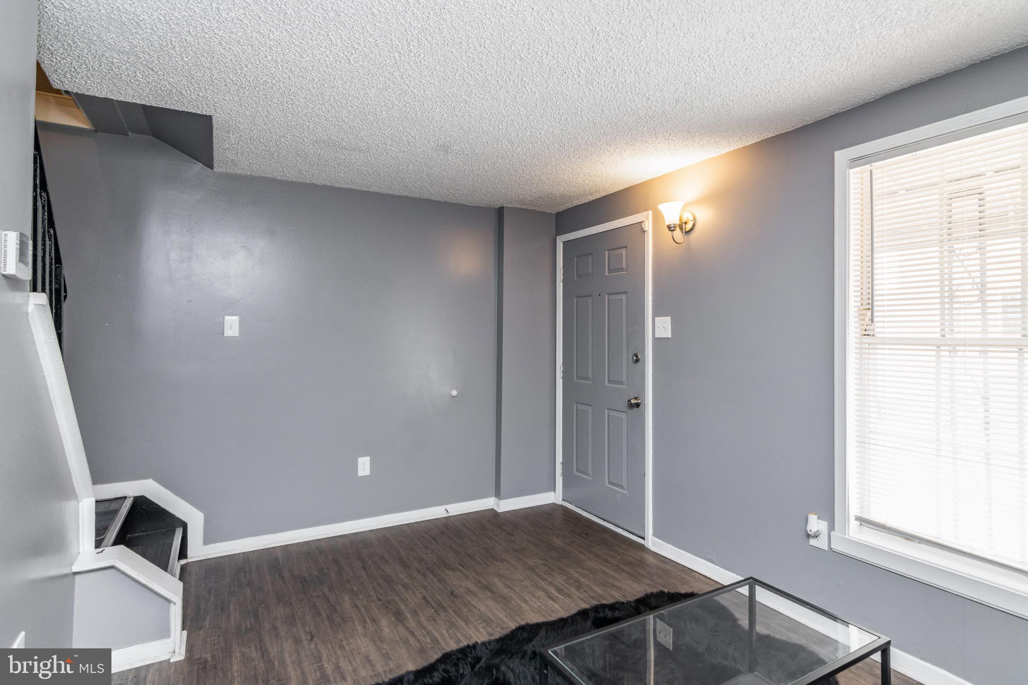 FRANKLIN SQUARE HISTORIC DISTRICT - Residential