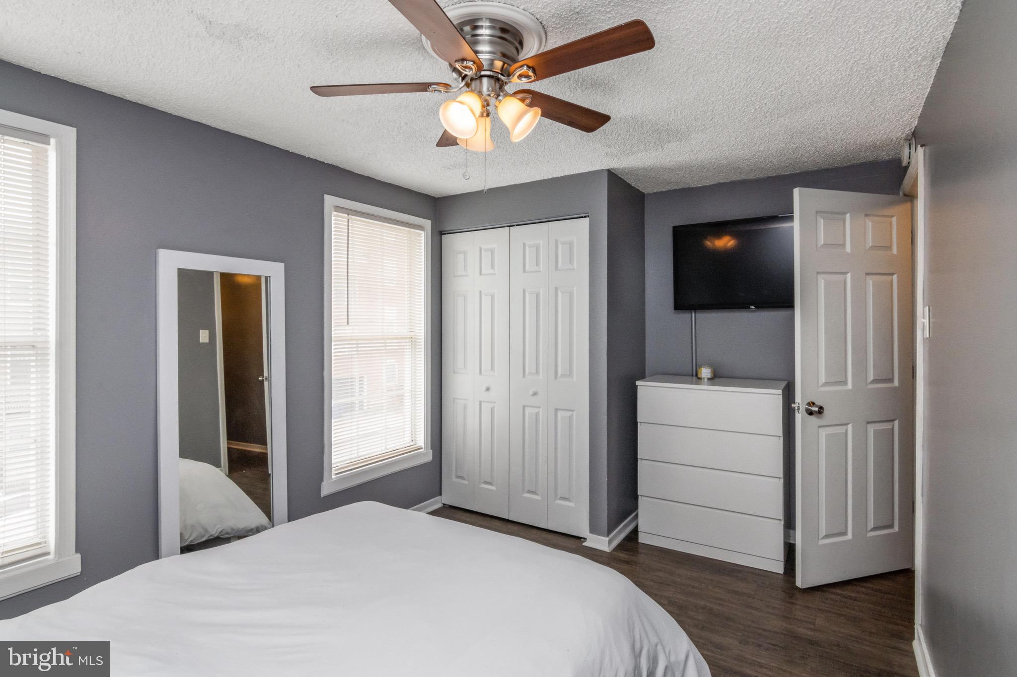 FRANKLIN SQUARE HISTORIC DISTRICT - Residential