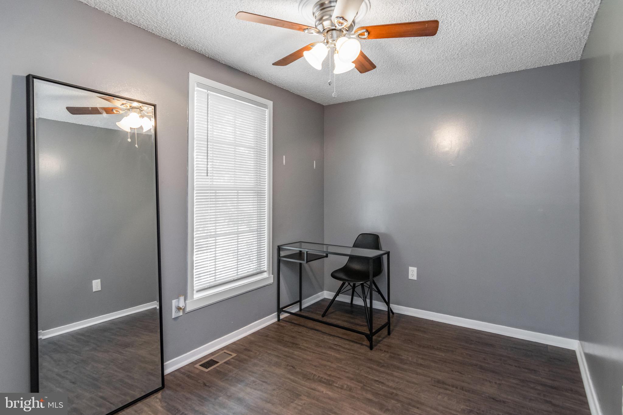 FRANKLIN SQUARE HISTORIC DISTRICT - Residential