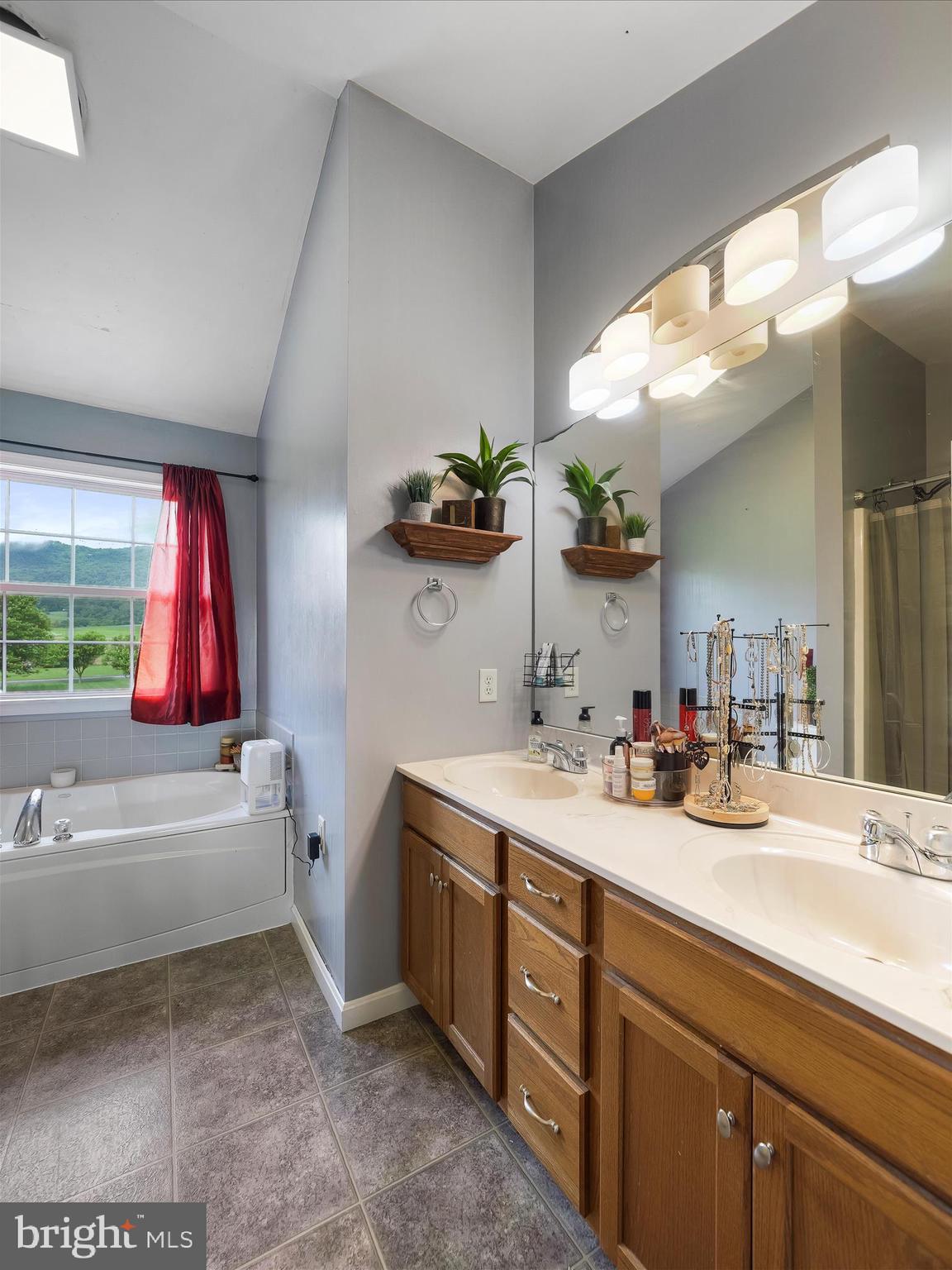 MT PLEASANT ESTATES - Residential