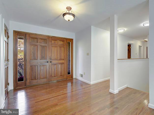 SOMERSET - Residential