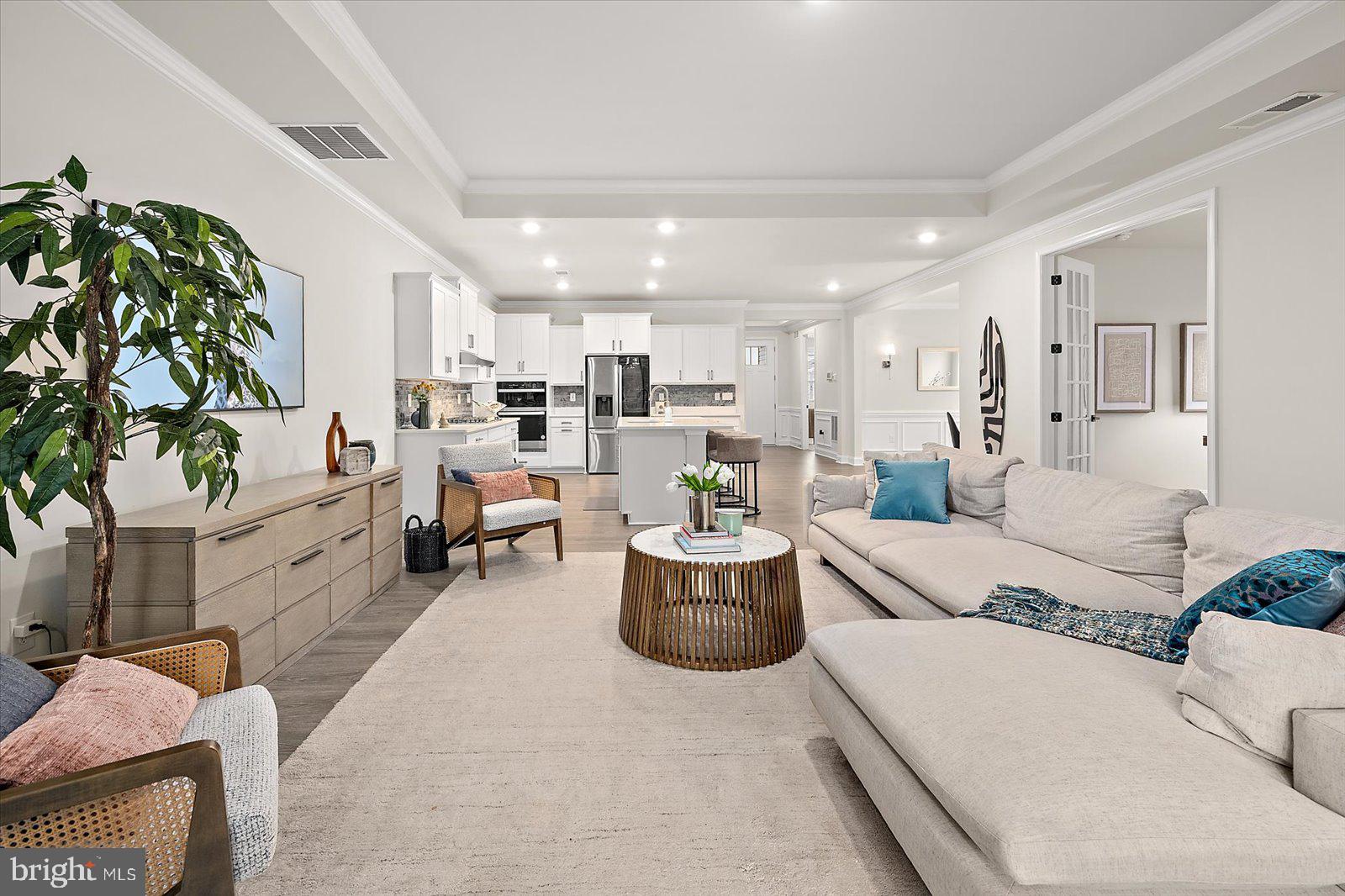 WOODFIELD PRESERVE - Residential