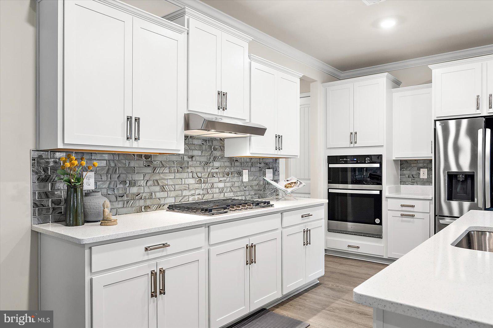 WOODFIELD PRESERVE - Residential